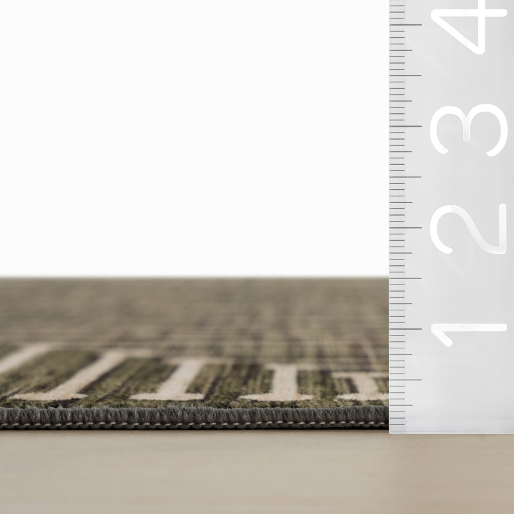 Revelyn Geometric Washable Rug | Green