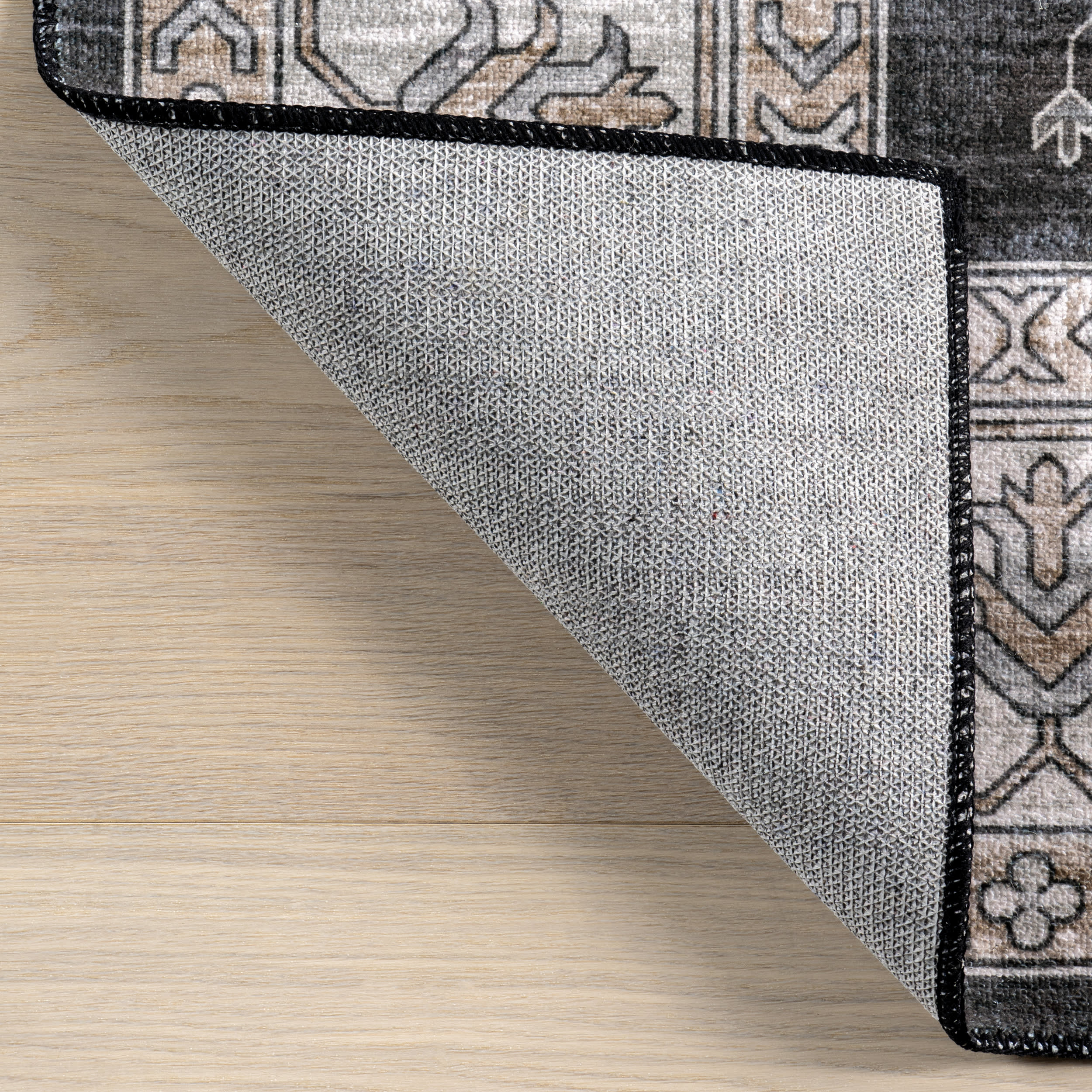 Andrea Bordered Washable Rug | Charcoal