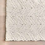 Therese Chevron Wool Rug | Ivory