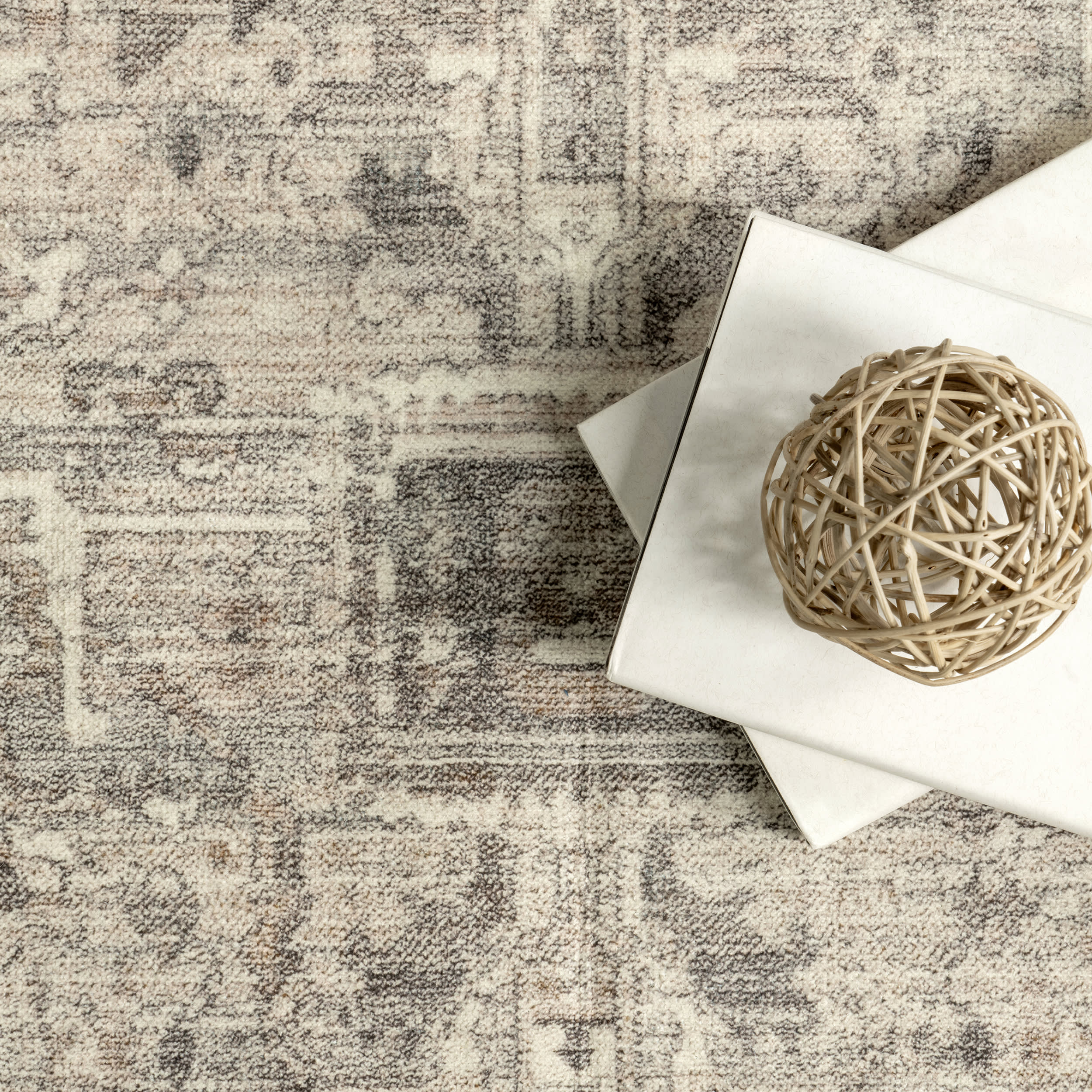 Atrium Medallion Washable Rug | Grey