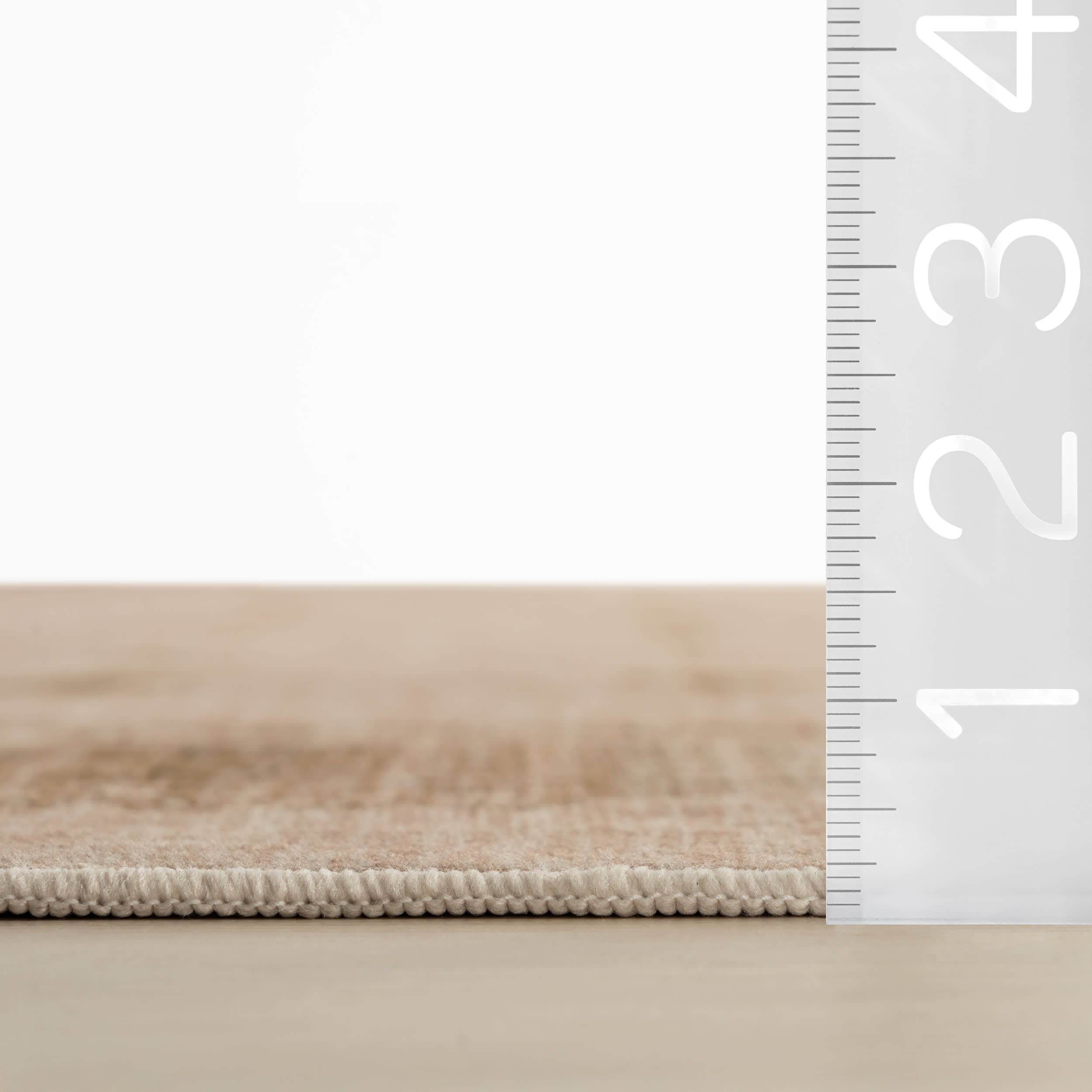 Manvie Traditional Washable Rug | Brown