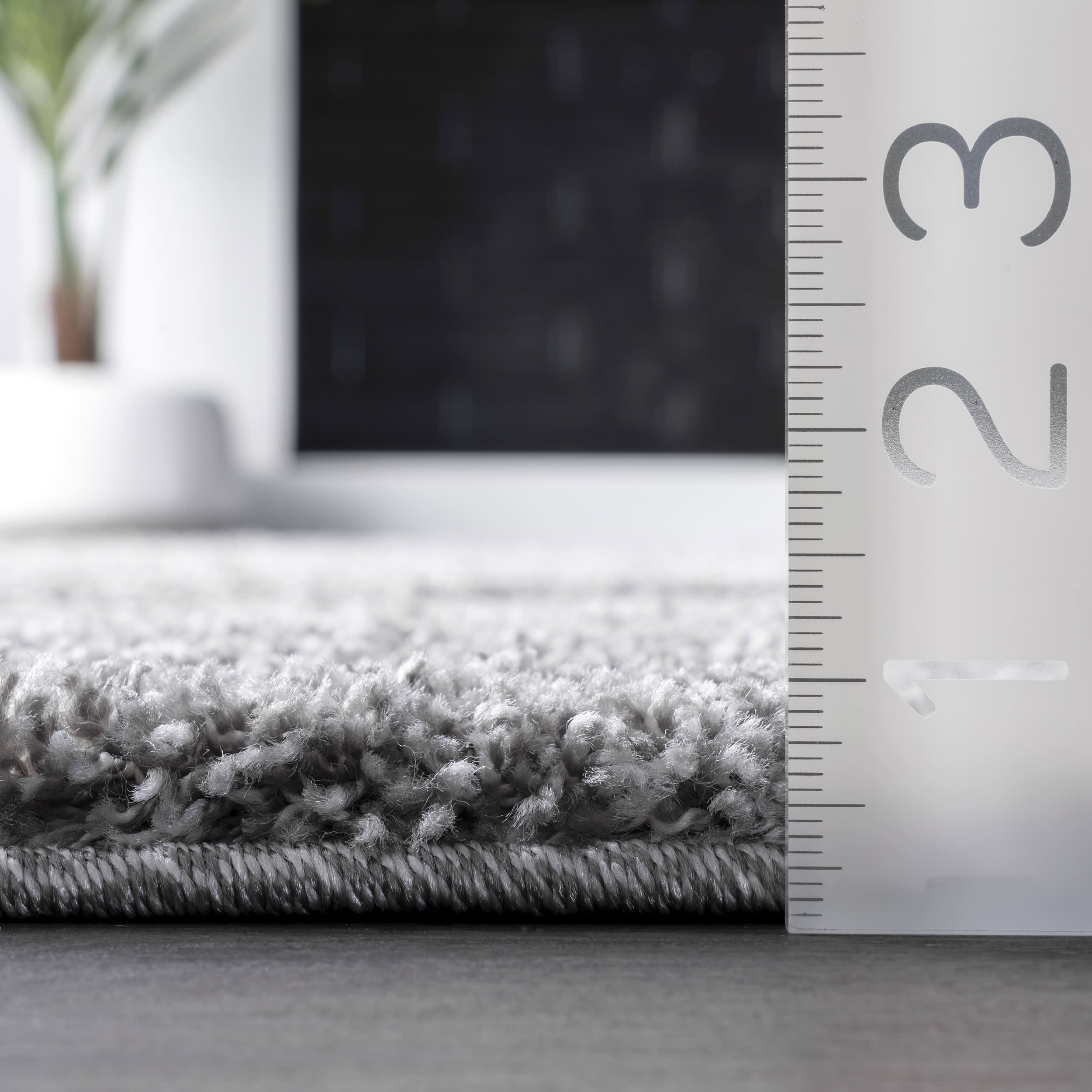 Shaggy Curves Rug | Dark Grey