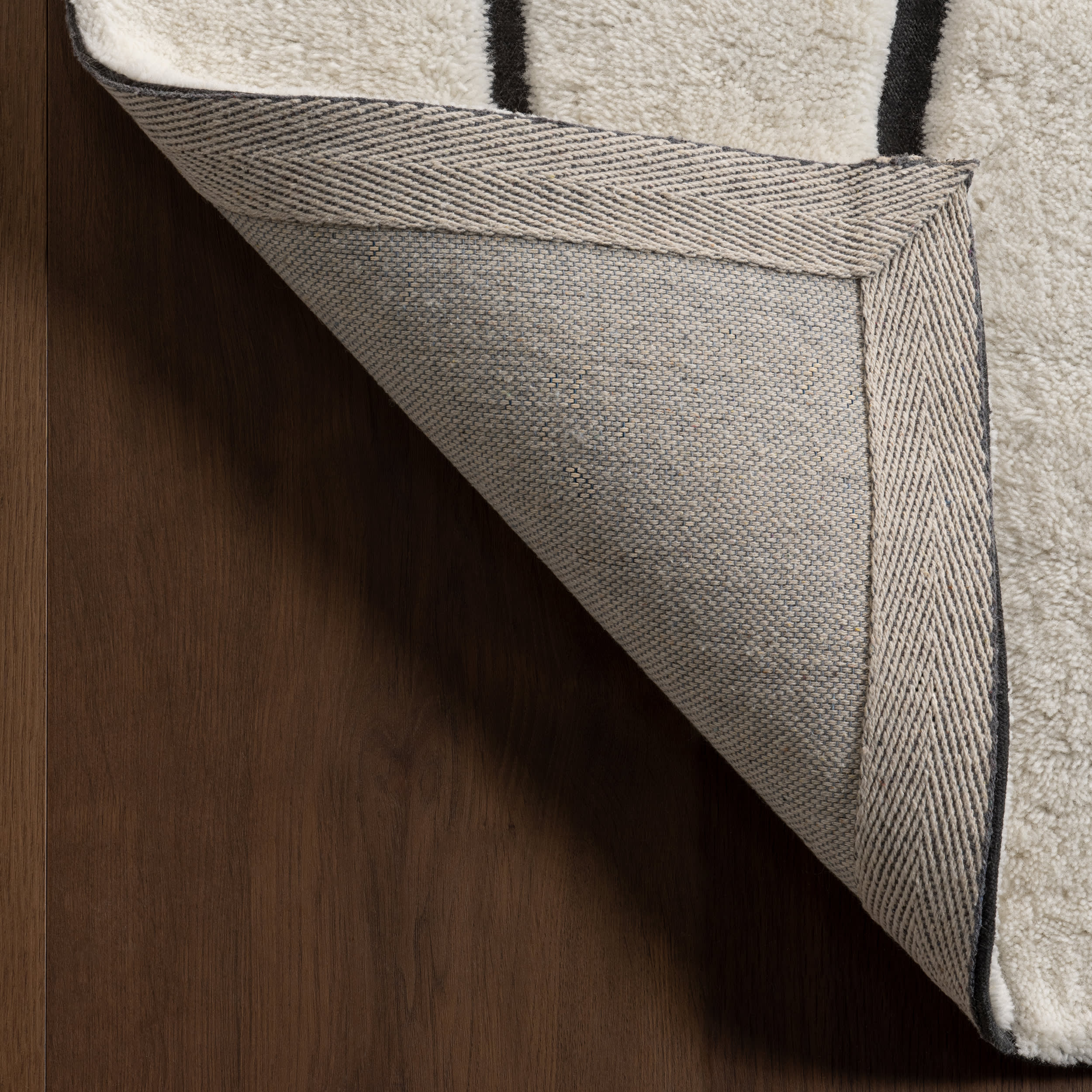 Nazco Abstract New Zealand Wool Rug | Charcoal