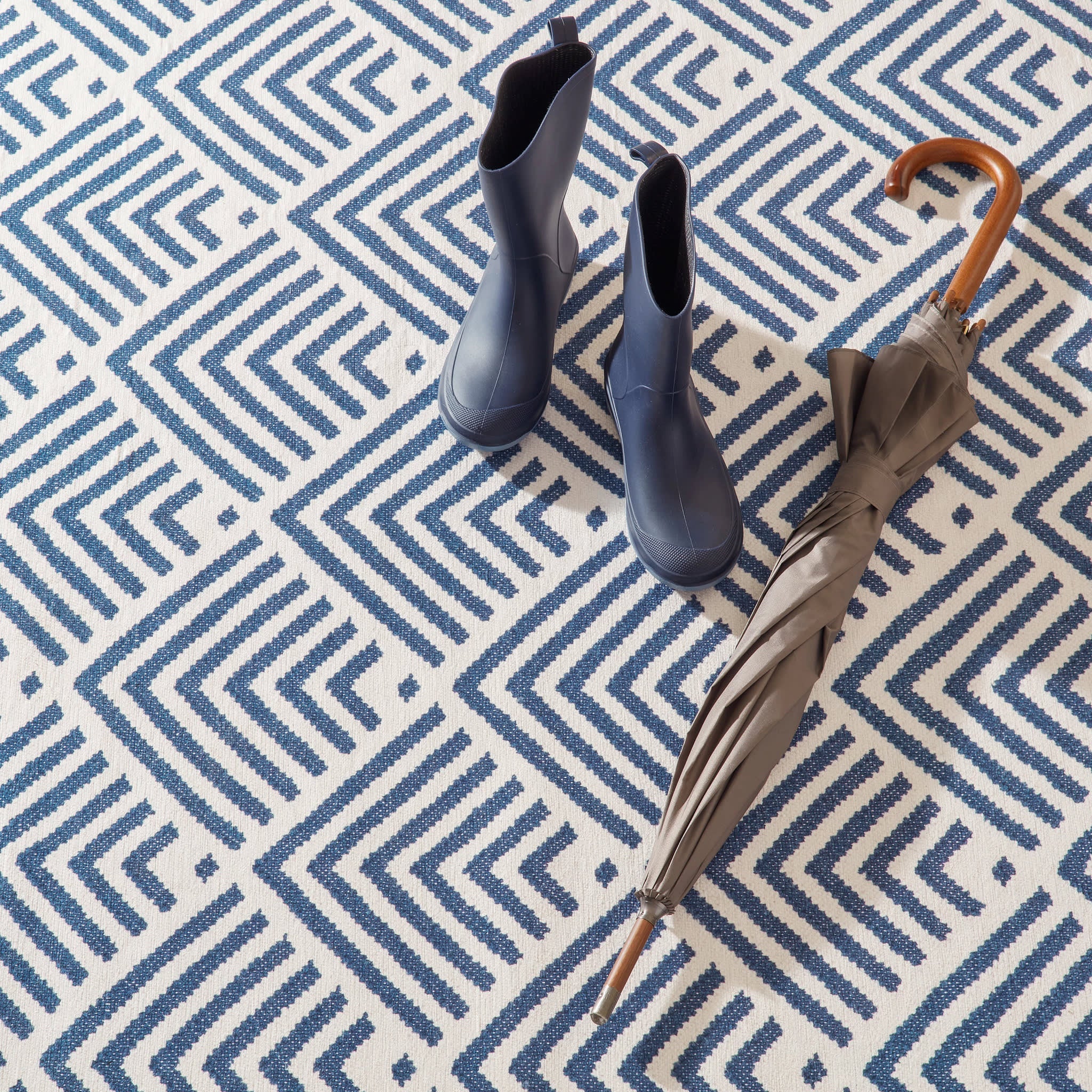 Cleo Machine Washable Rug | Navy