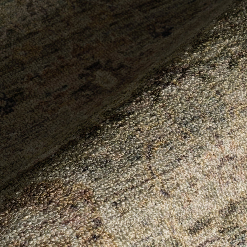 Veloura Traditional Bordered Washable Rug | Green