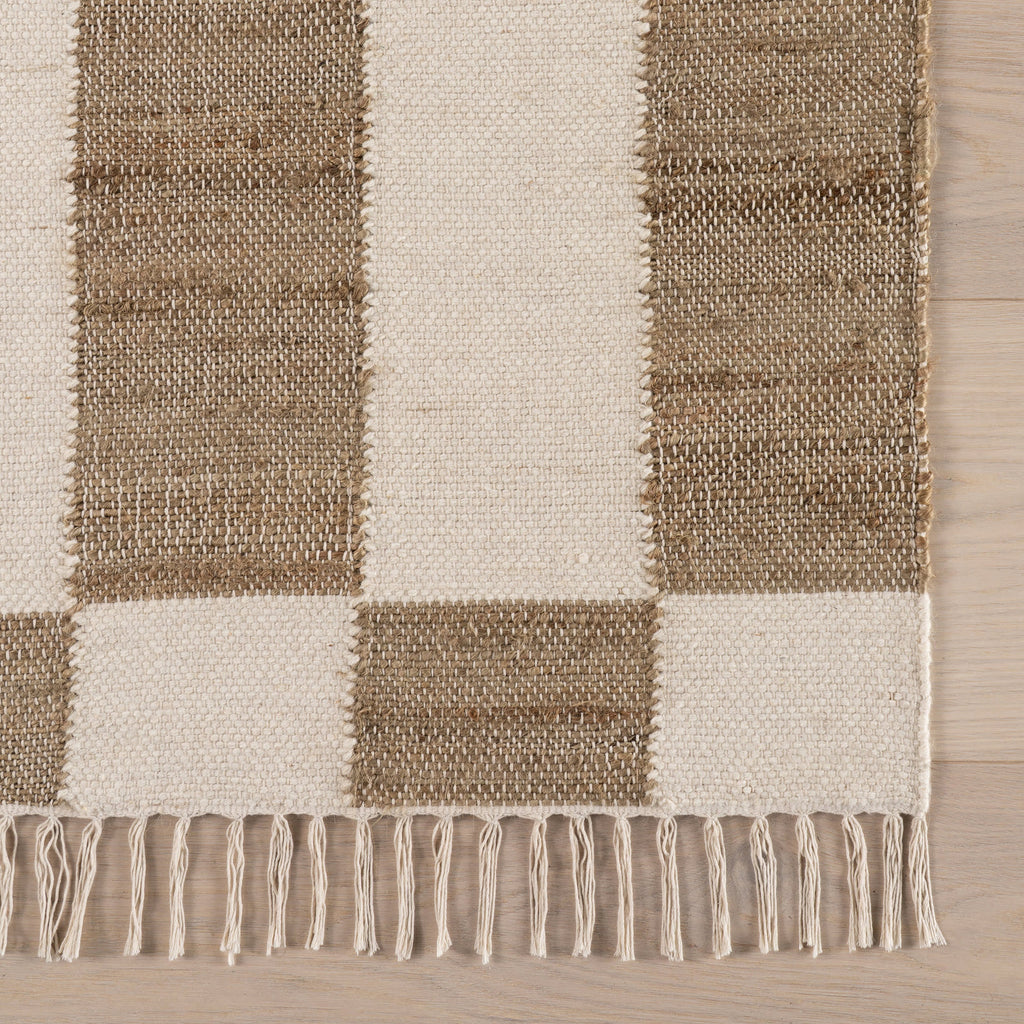 Tierra Jute Modern Farmhouse Rug | Brown