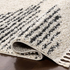 Moroccan Diamond Pinstripes Tassel Rug | Off White