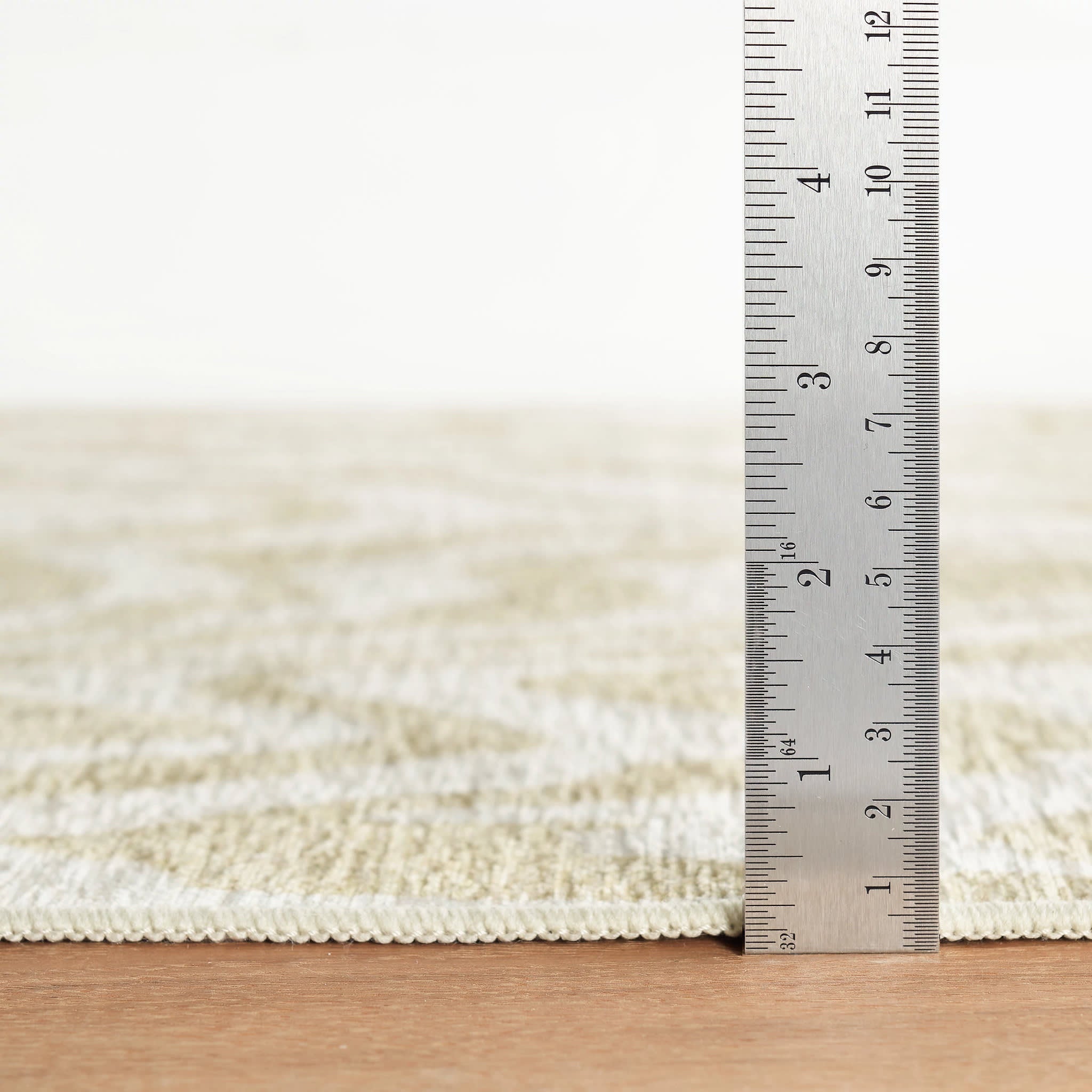 Amber Machine Washable Rug | Natural