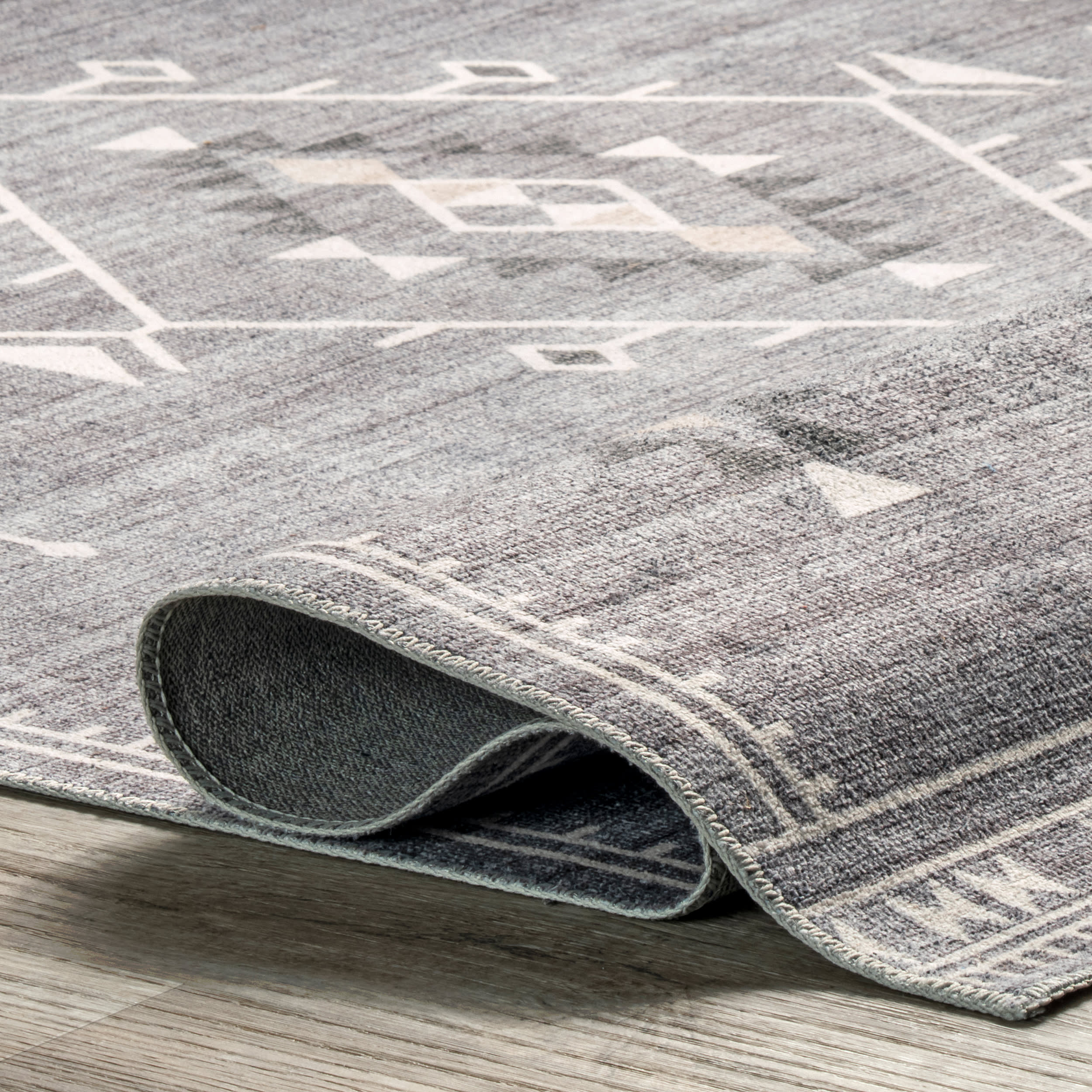 Poppy Persian Spill Proof Washable Rug | Grey