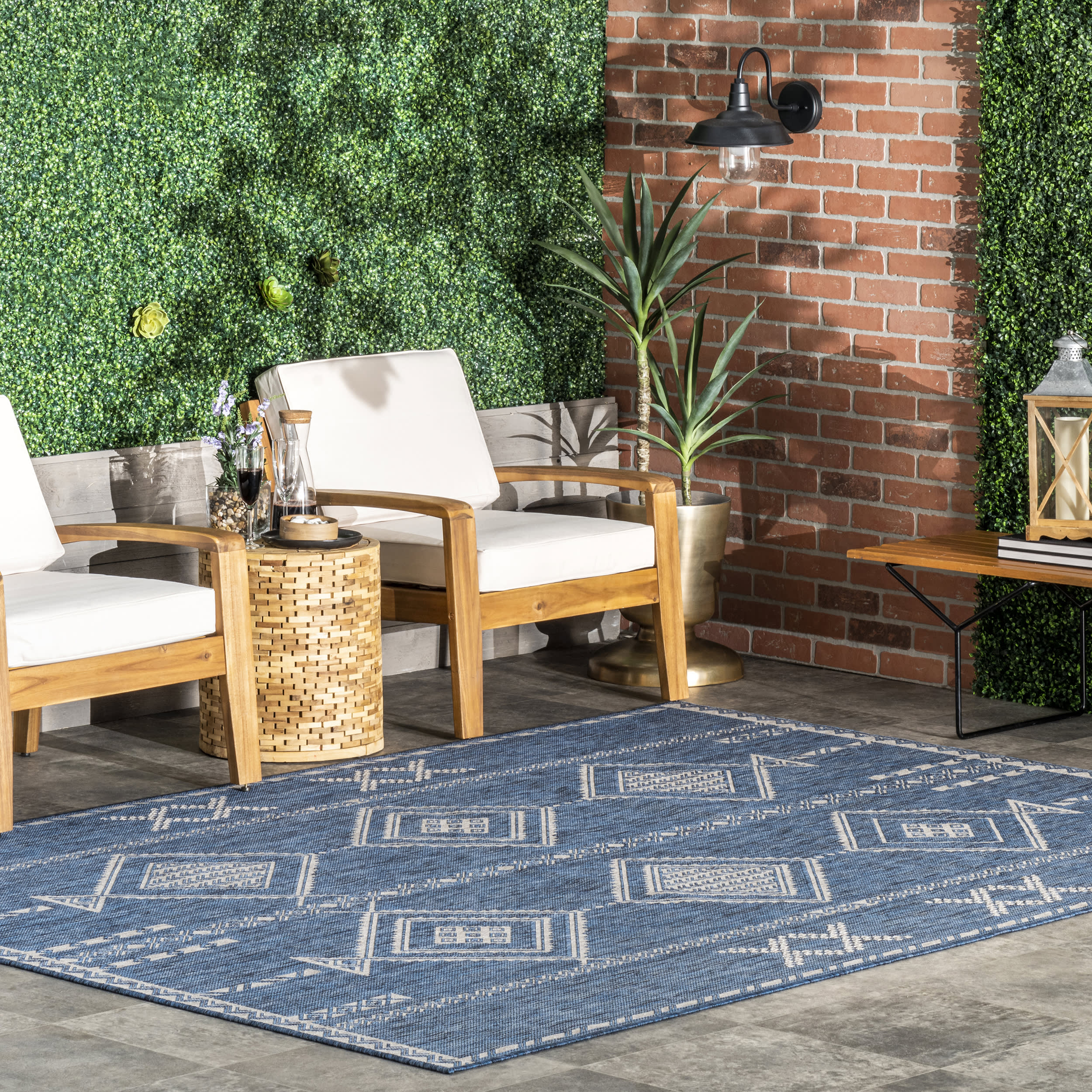 Tessa Geometric Indoor/Outdoor Rug | Blue Secondary image
