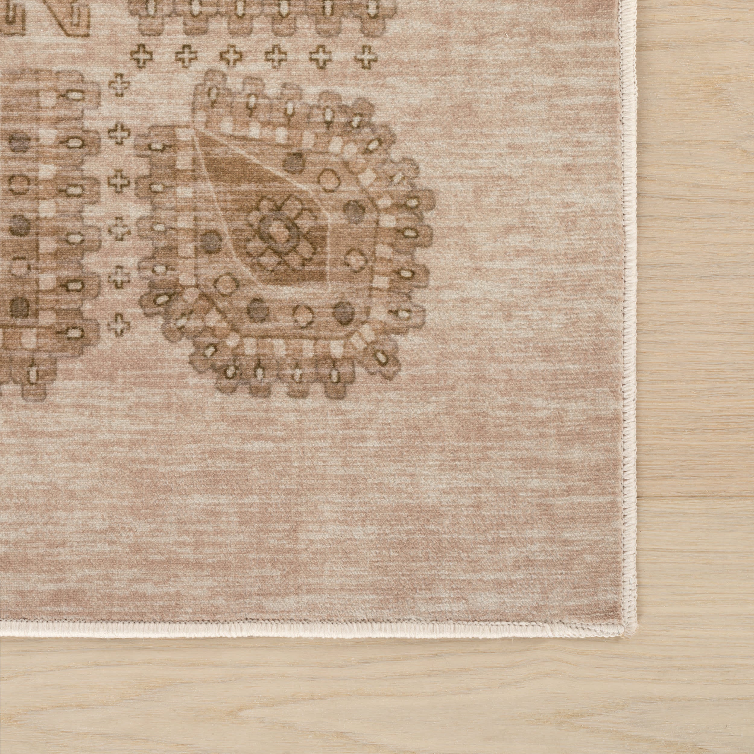 Manvie Traditional Washable Rug | Brown