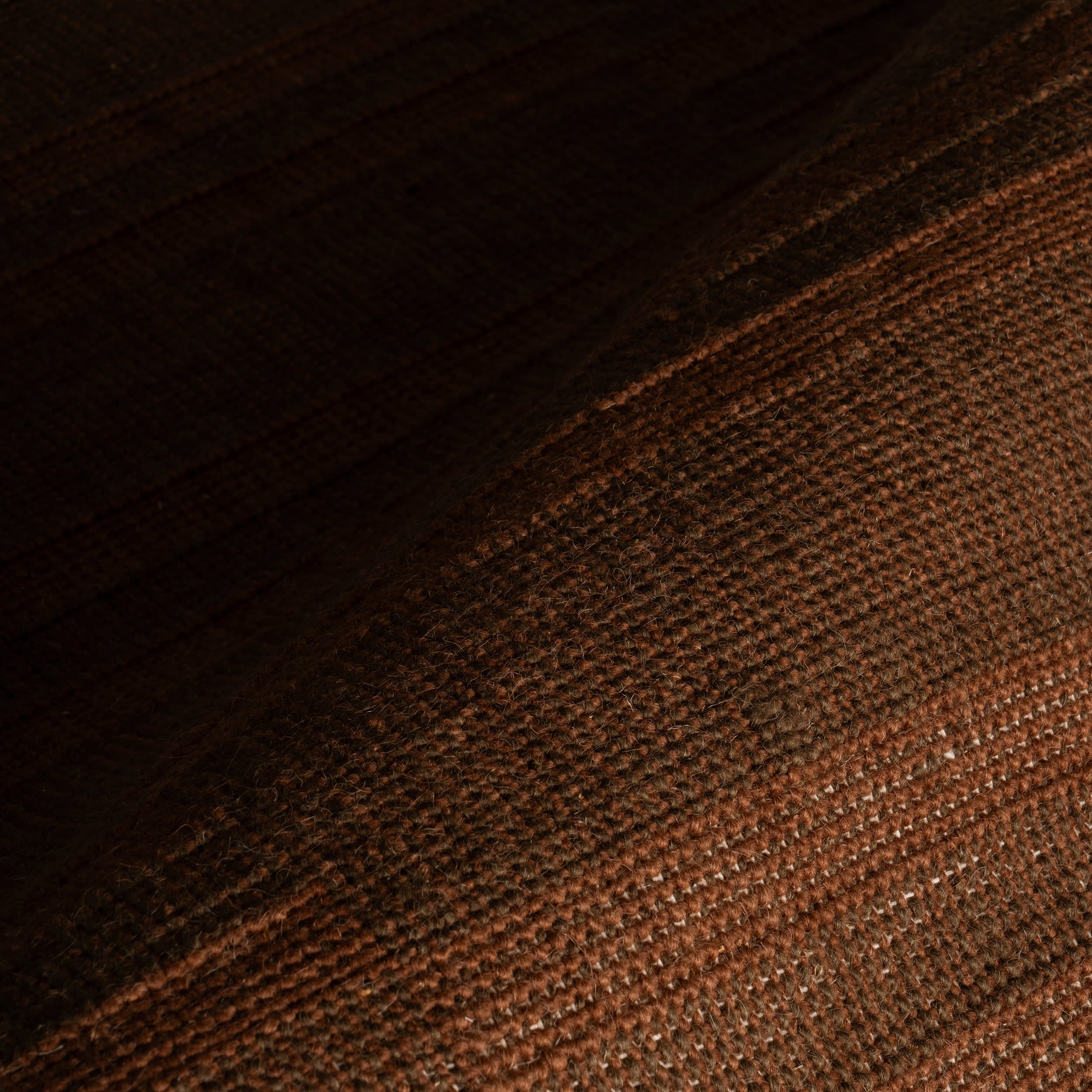Oriya Wool Modern Transitional Rug | Rust