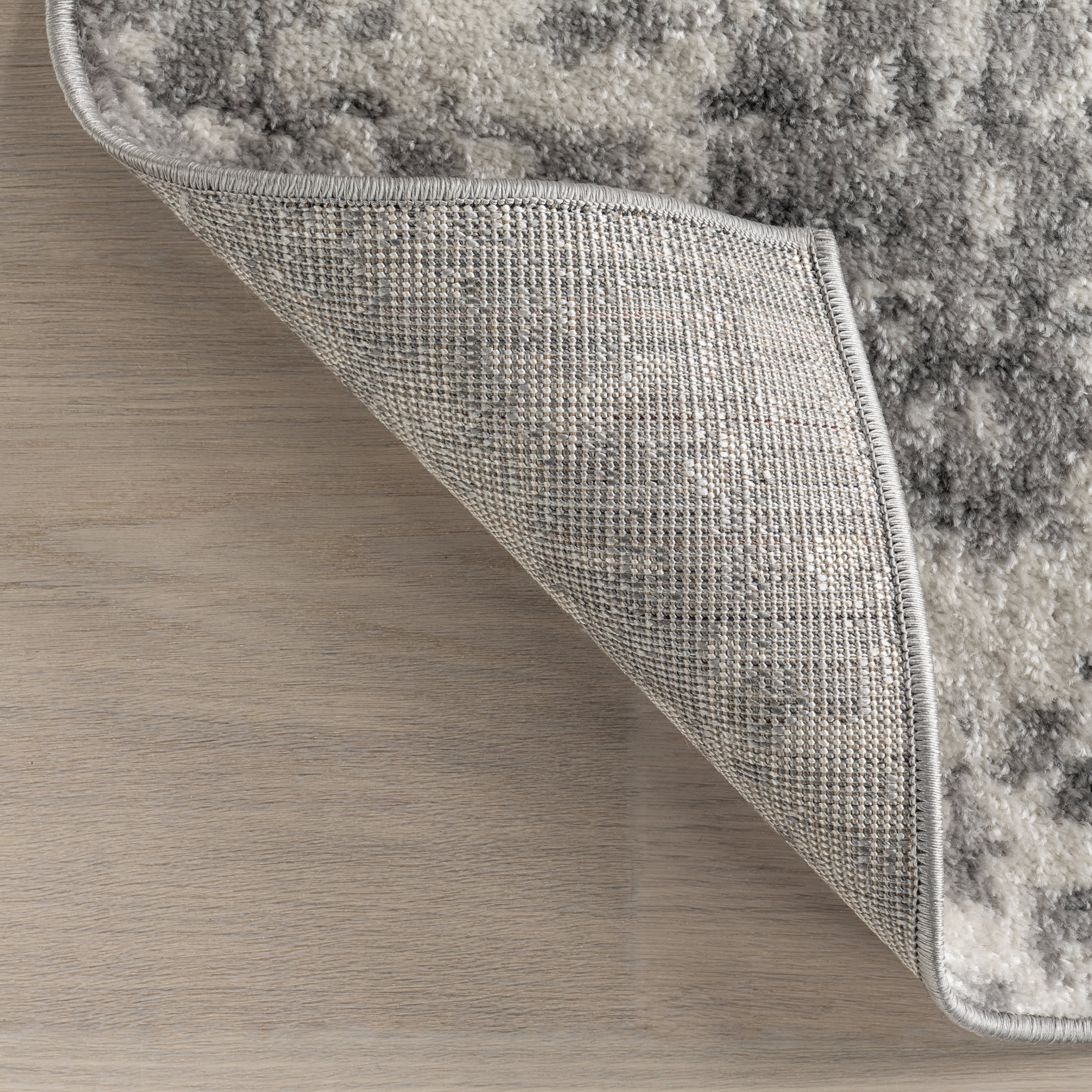 Ruby Distressed Mist Rug | Grey