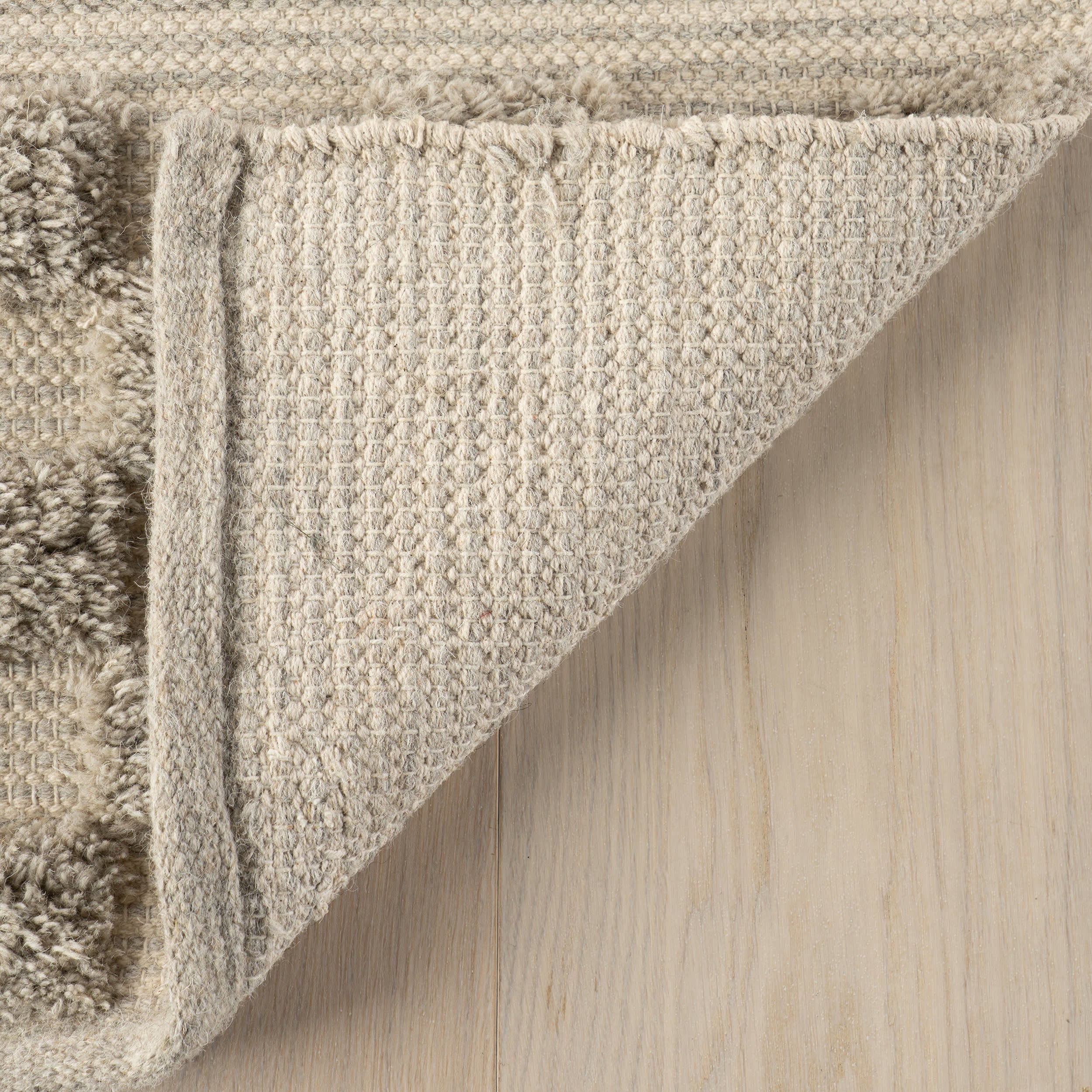 Nubi Bohemian Striped Hand Woven Rug | Grey