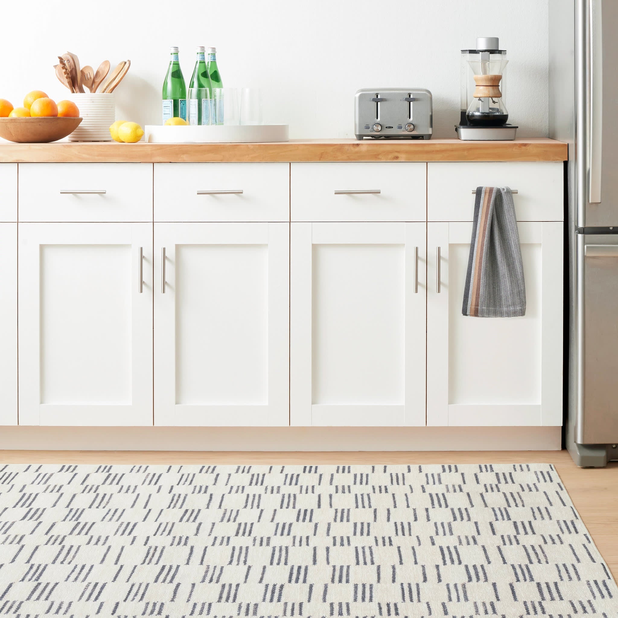Leni Machine Washable Rug | Oatmeal Image secondaire du produit