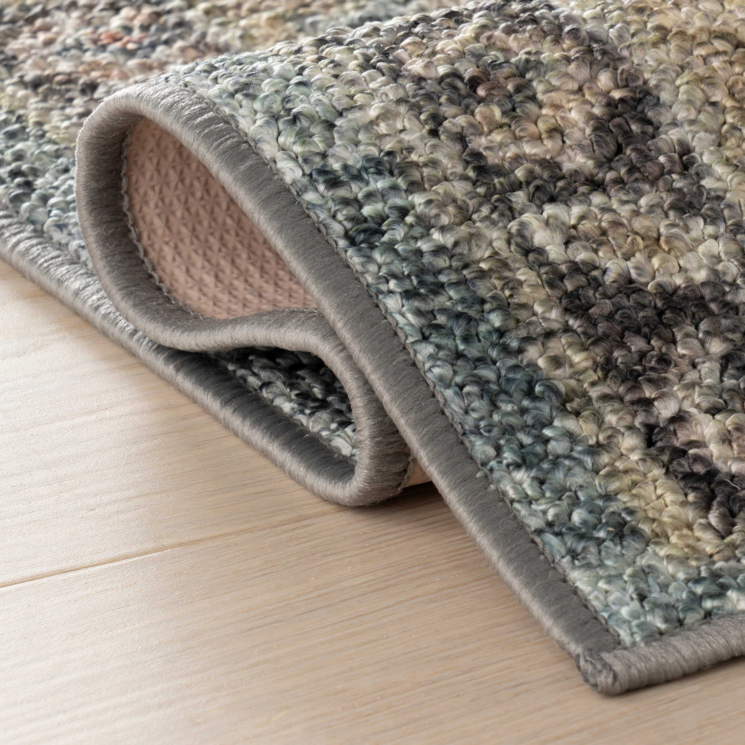 Orlind Traditional Bordered Washable Rug | Blue