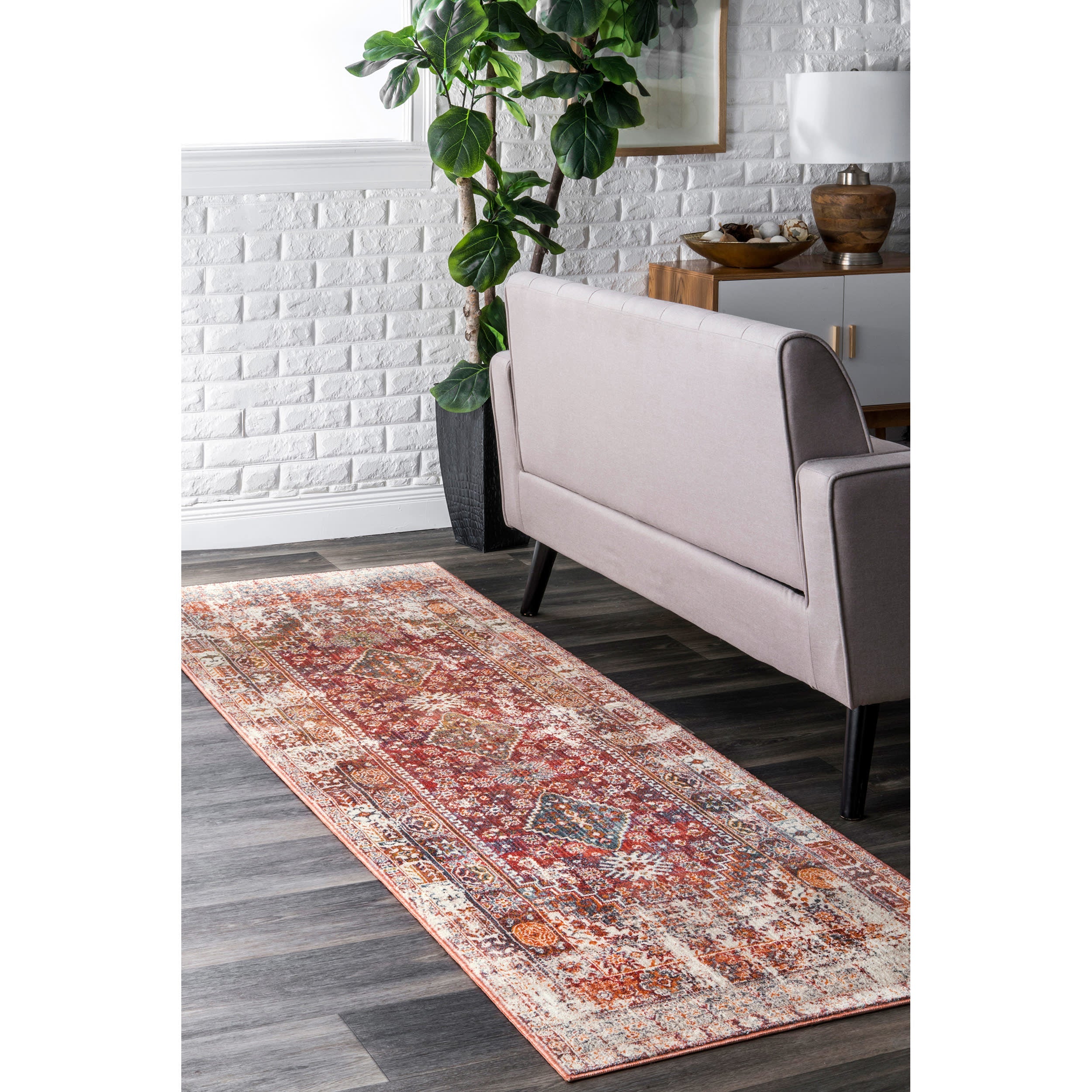 Archer Distressed Medallion Rug | Rust