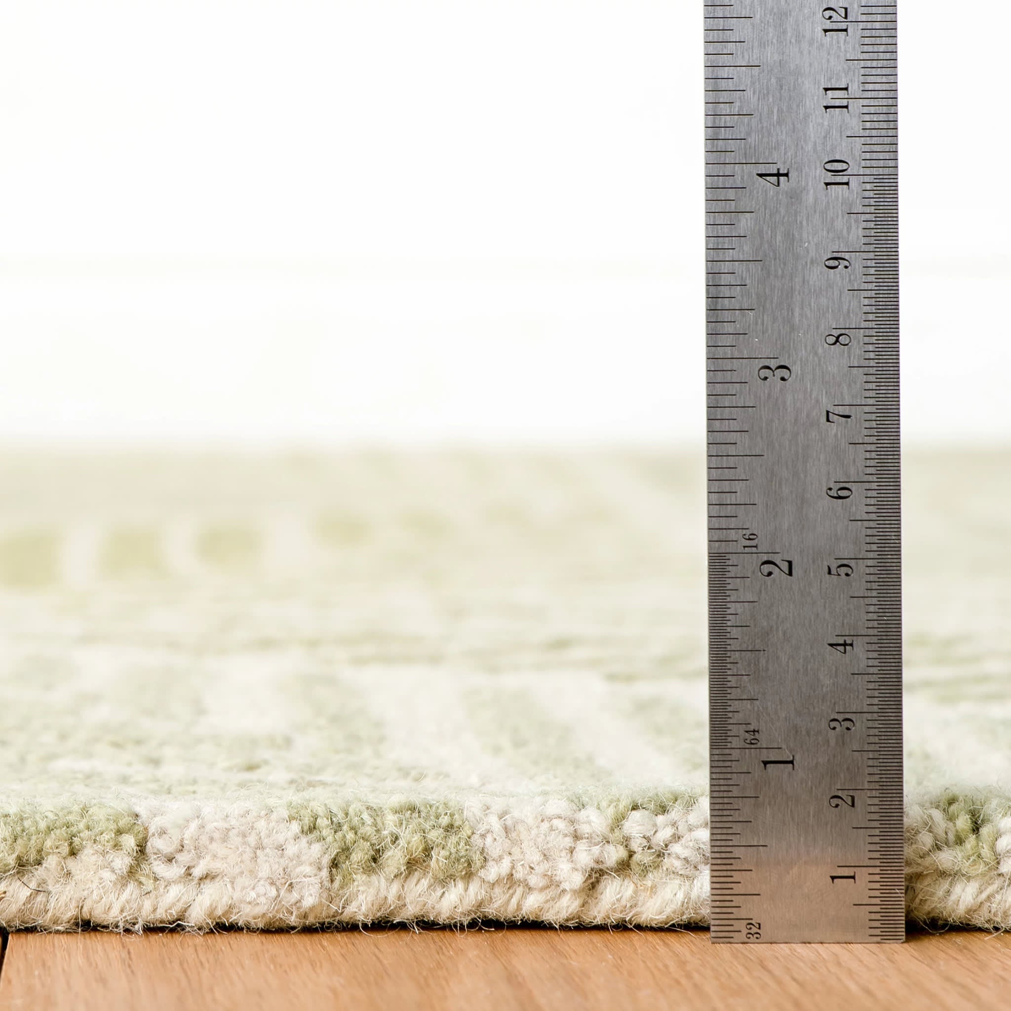 Karari Hand Hooked Wool Rug | Moss