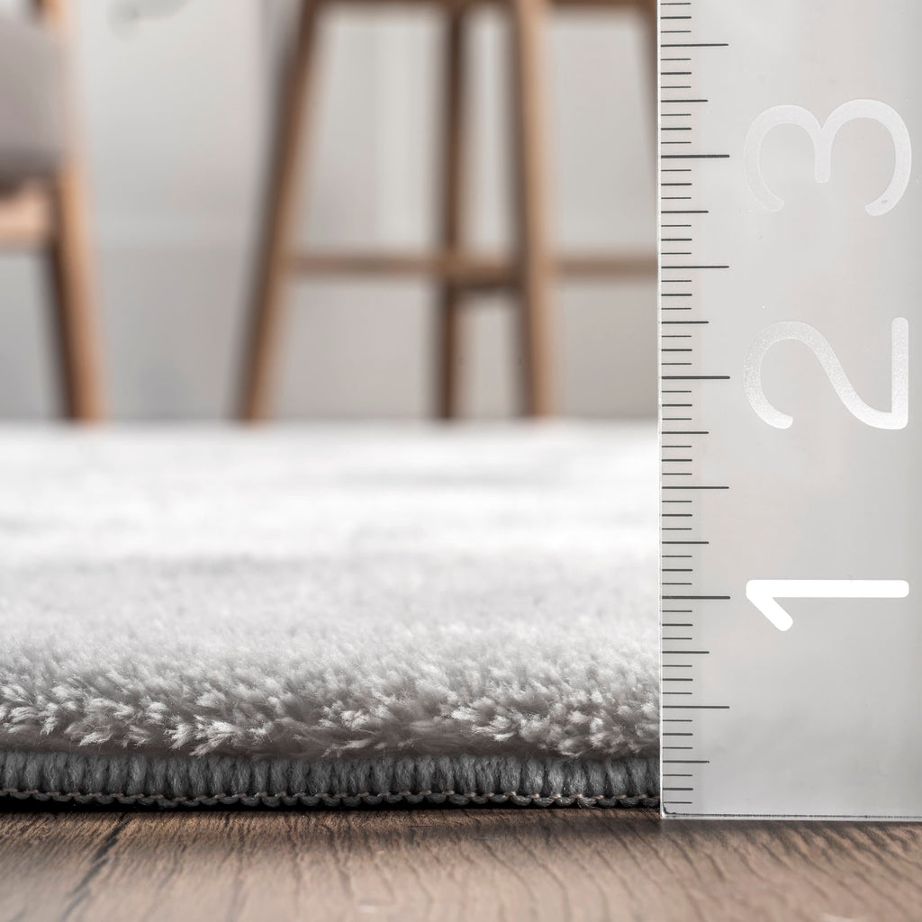 Washable Solid Shag Rug | Light Grey