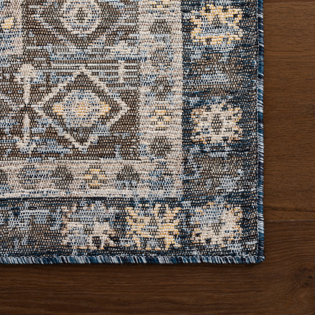 Liamara Traditional Medallion Indoor/Outdoor Rug | Grey