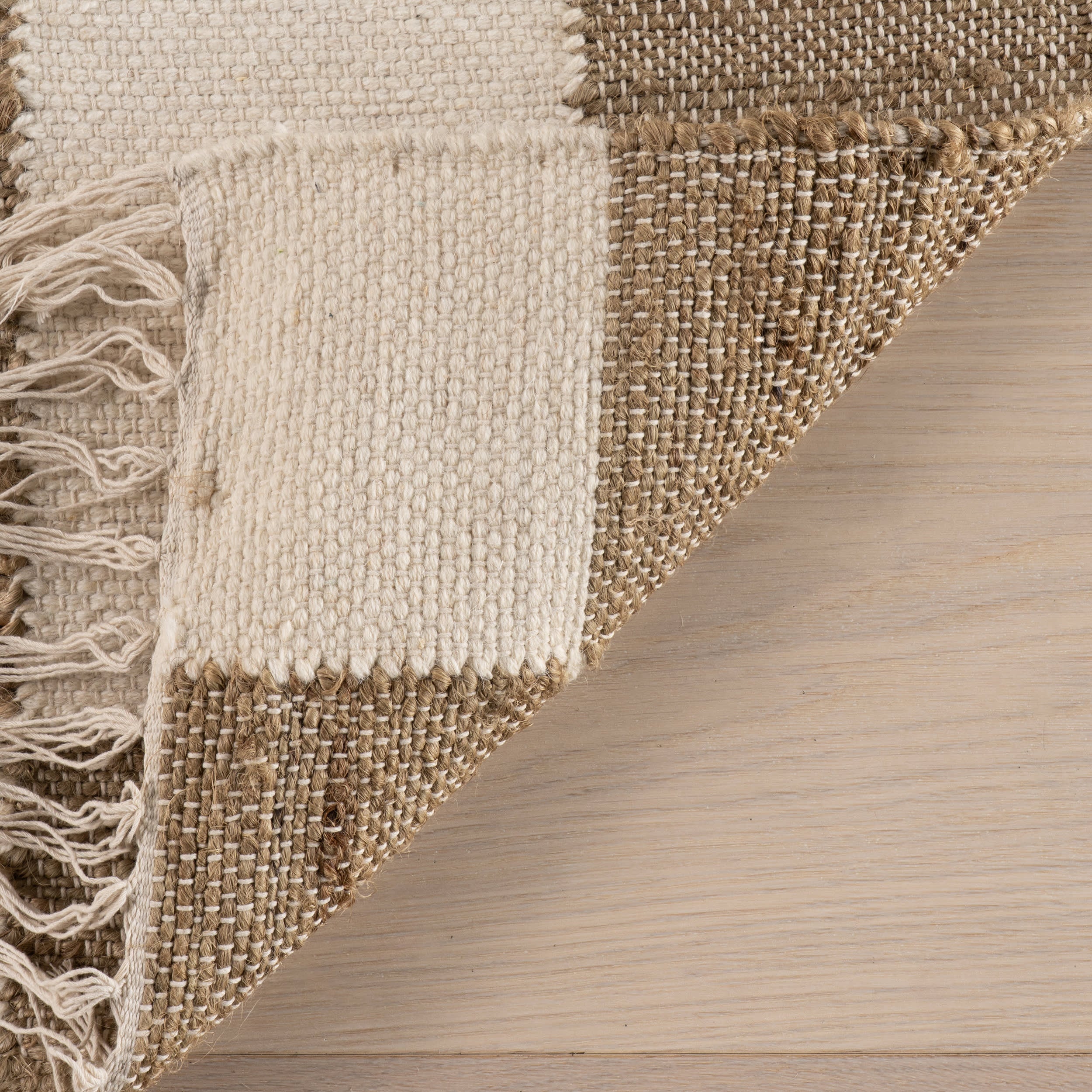 Tierra Jute Modern Farmhouse Rug | Brown