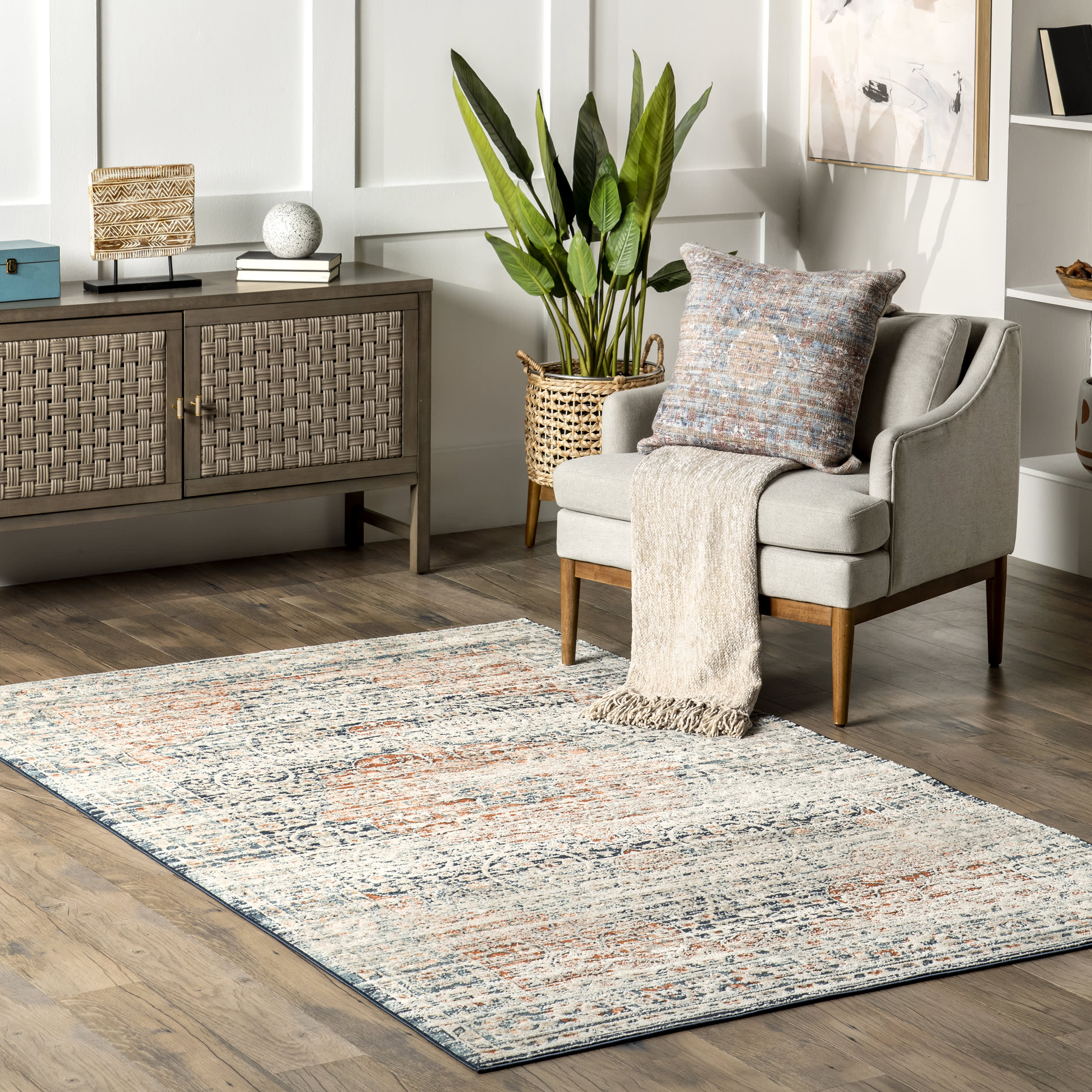 Antonia Vintage Medallion Rug | Beige