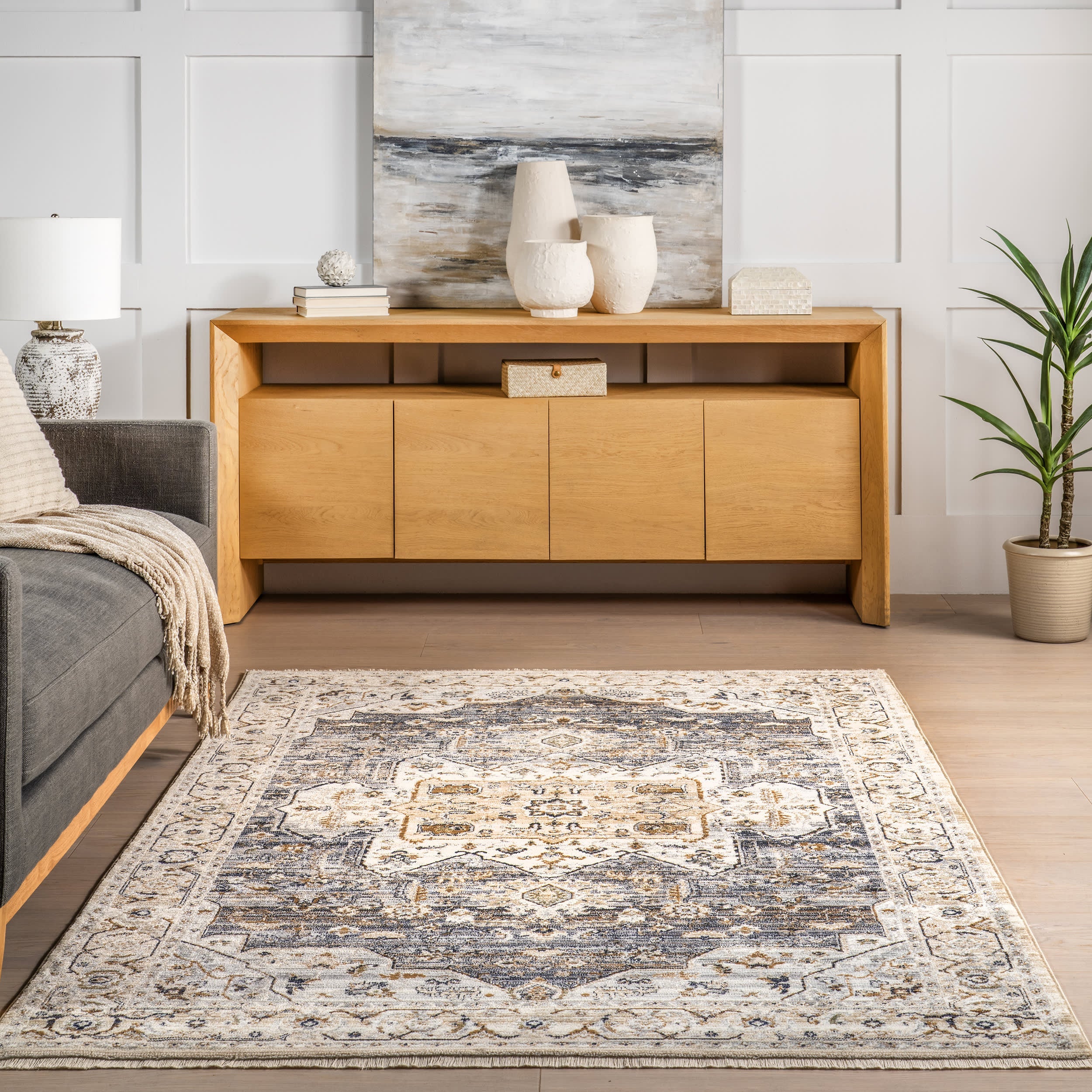 Angelique Vintage Medallion Rug | Light Blue