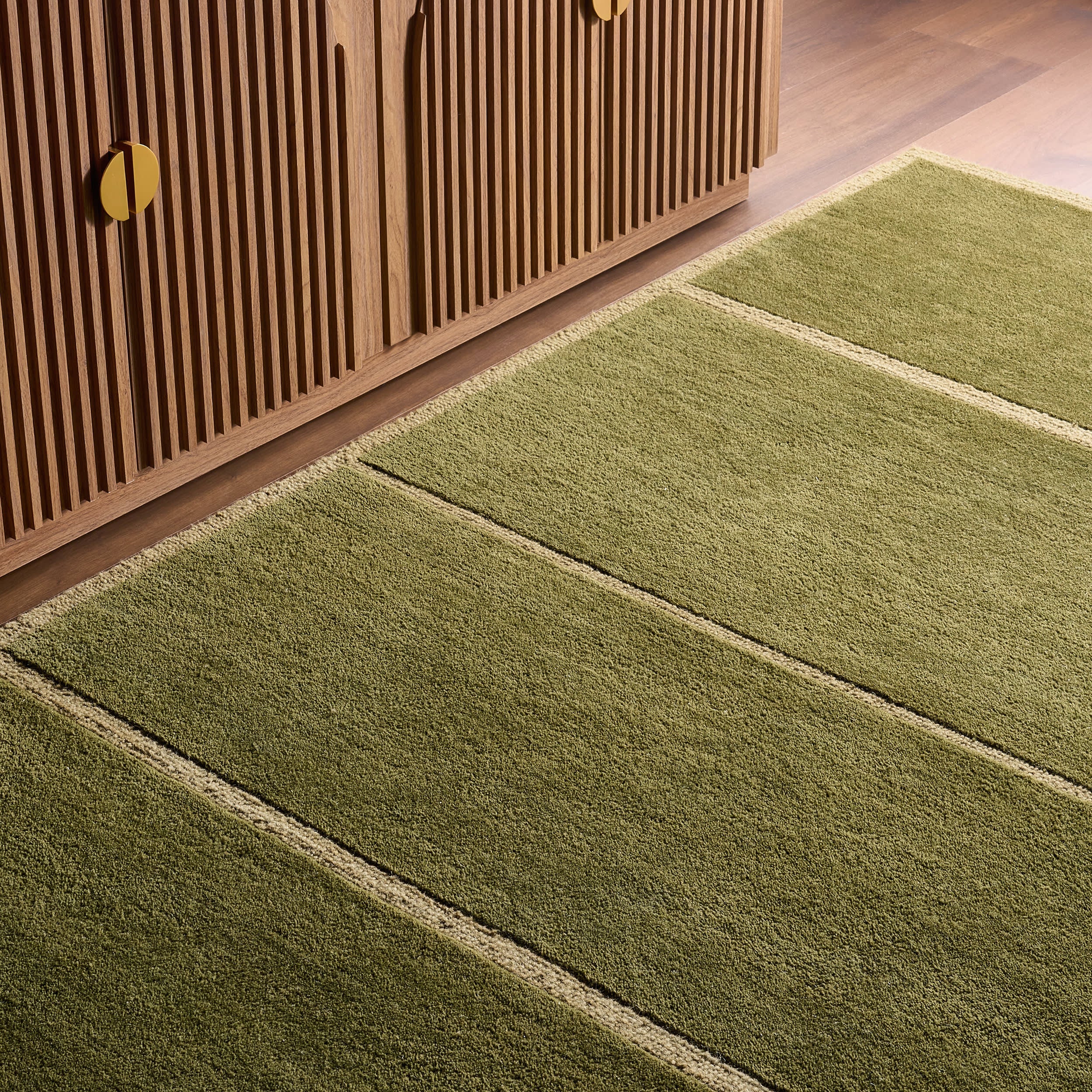 Mira Mid-Century Geometric Rug | Green