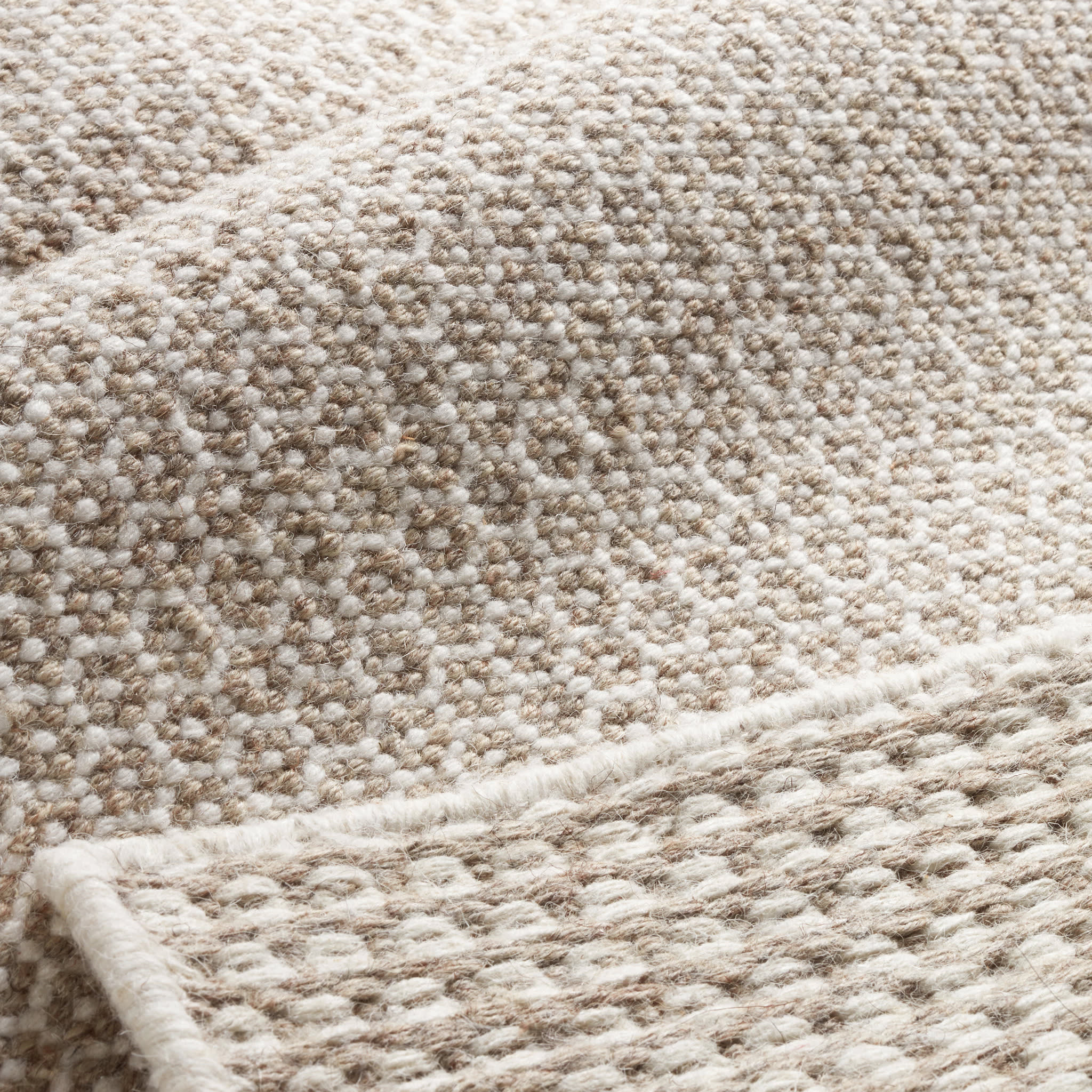 Honeycomb Handwoven Wool Rug | Natural