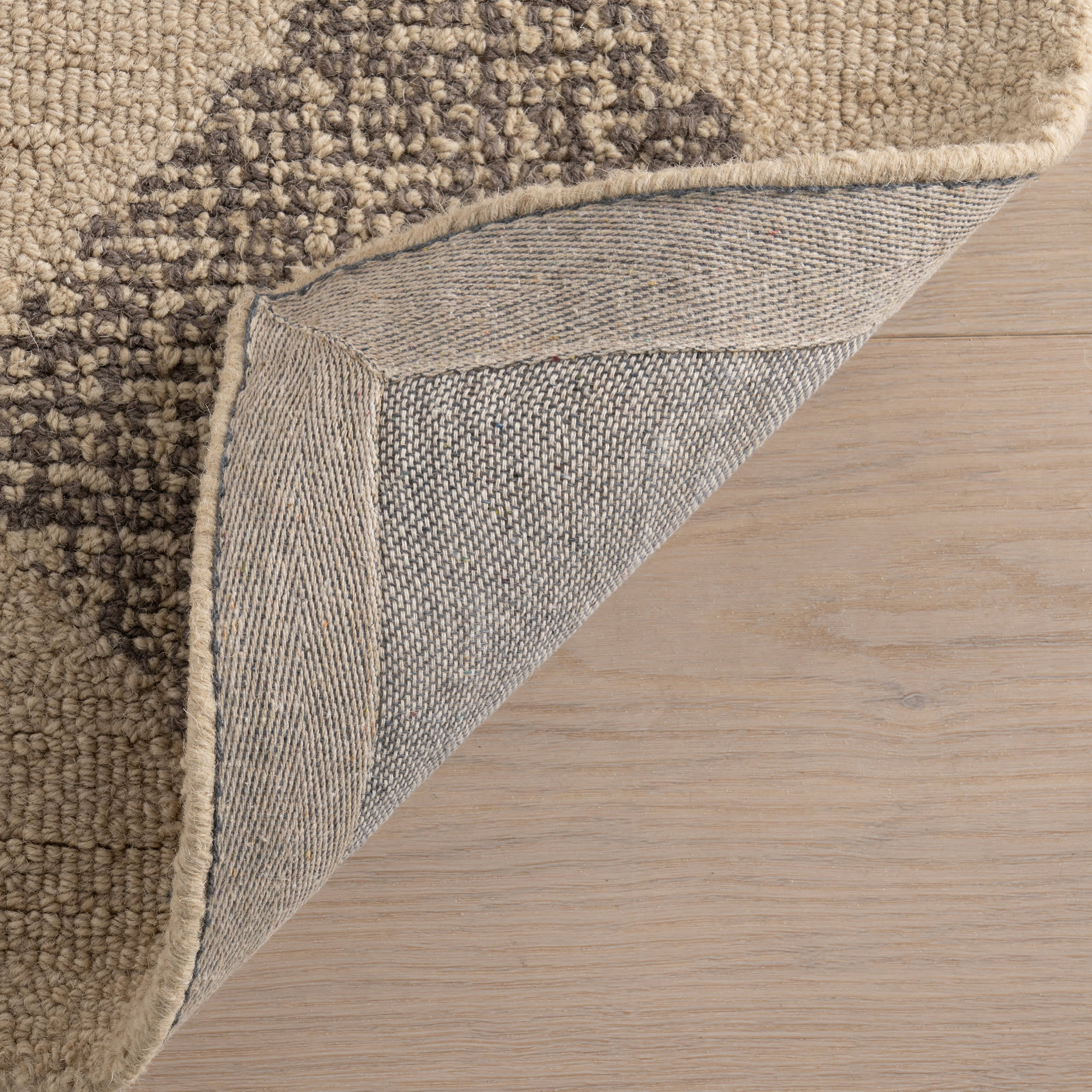 Tova Tufted Diamond Rug | Sand
