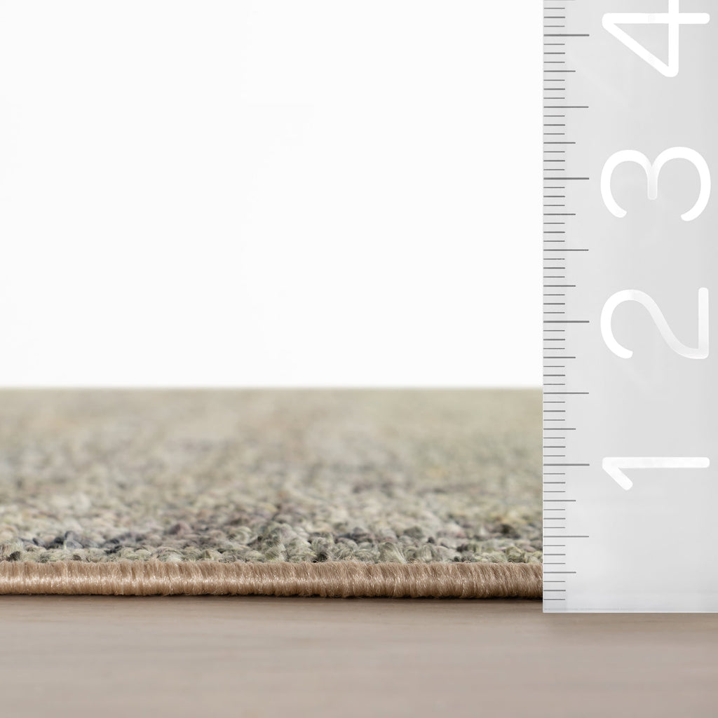 Veloura Traditional Bordered Washable Rug | Green
