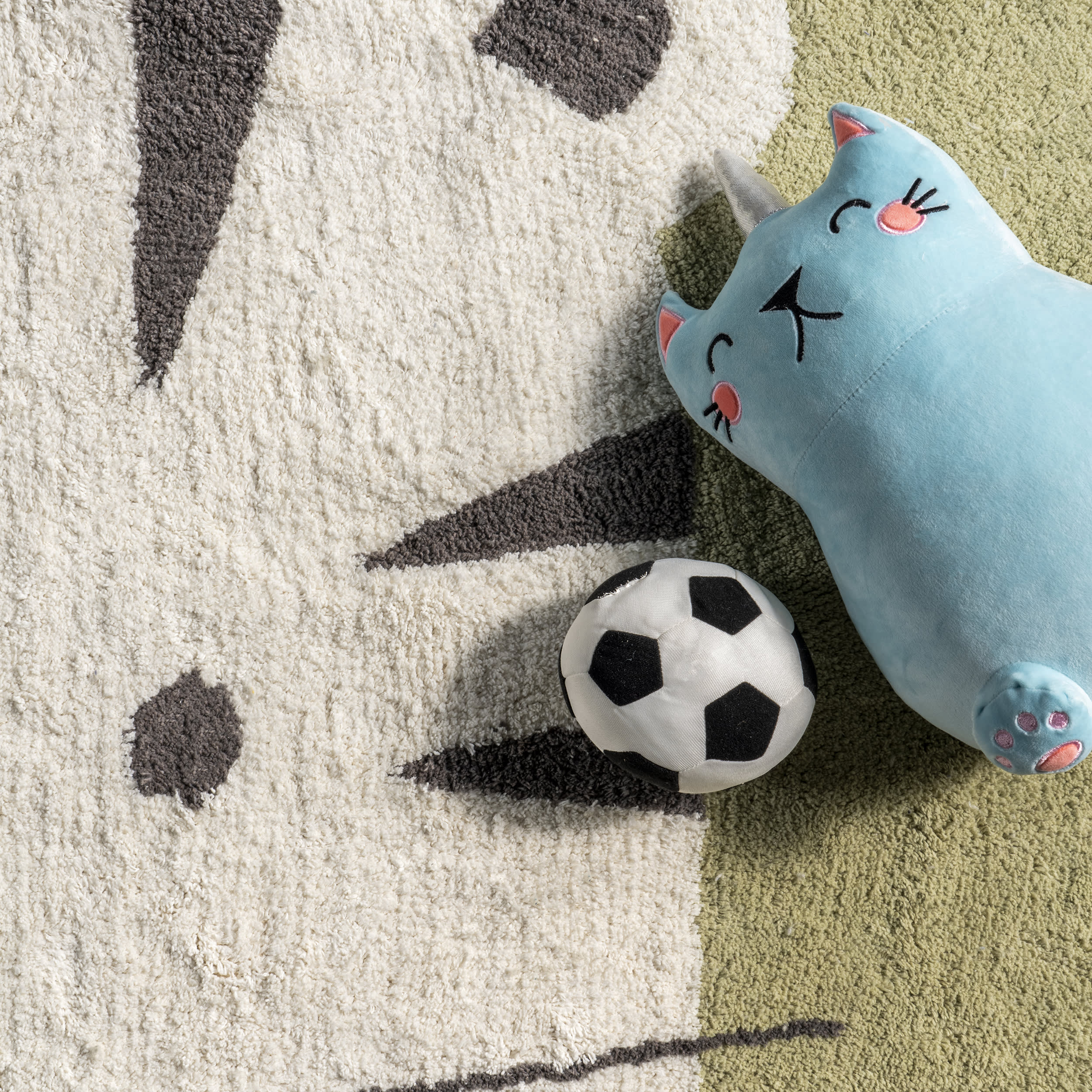 Tiger Nursery Washable Rug | Ivory