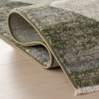 Vanni Checkered Fringed Rug | Green