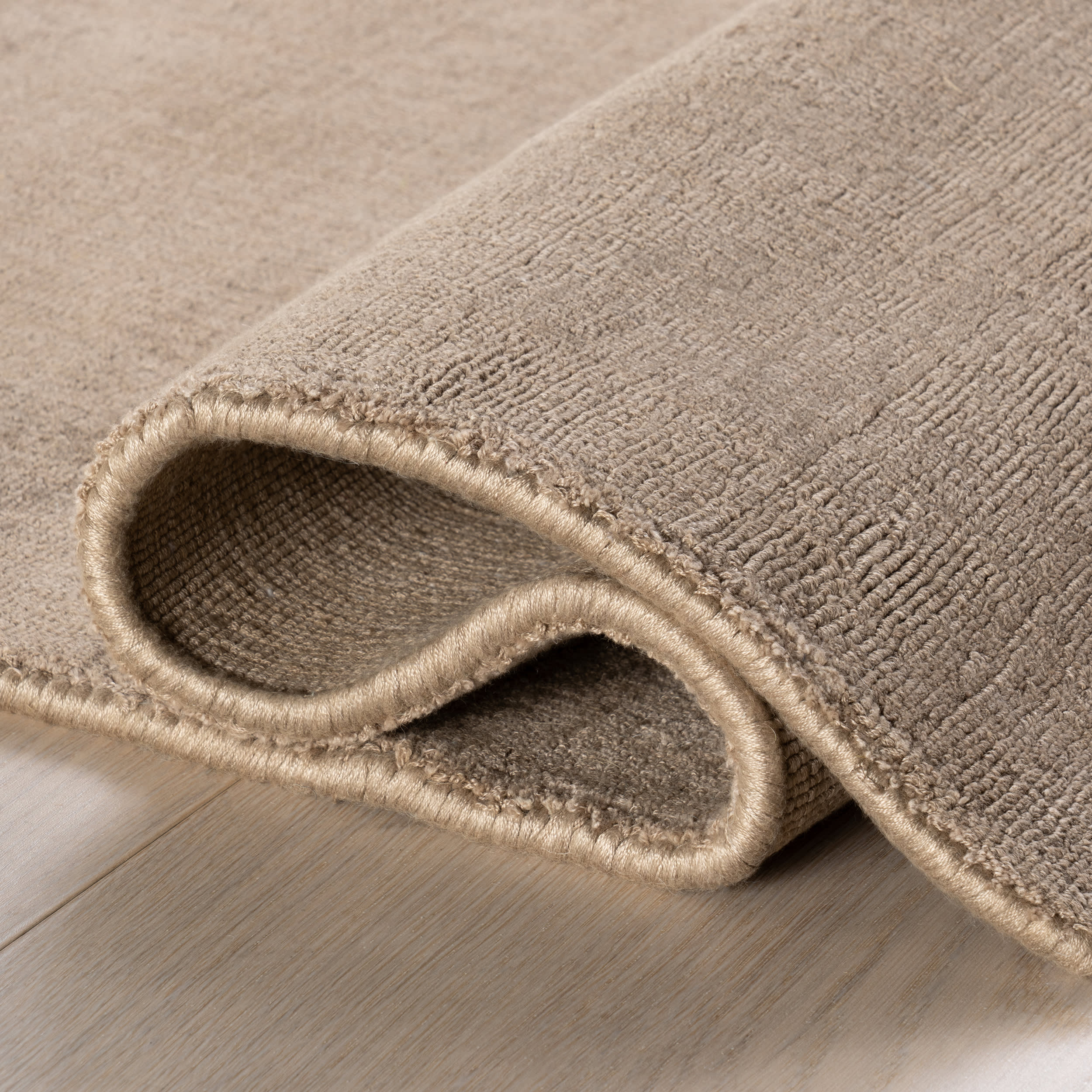 Alva Hand Loom Knotted Viscose Rug | Taupe