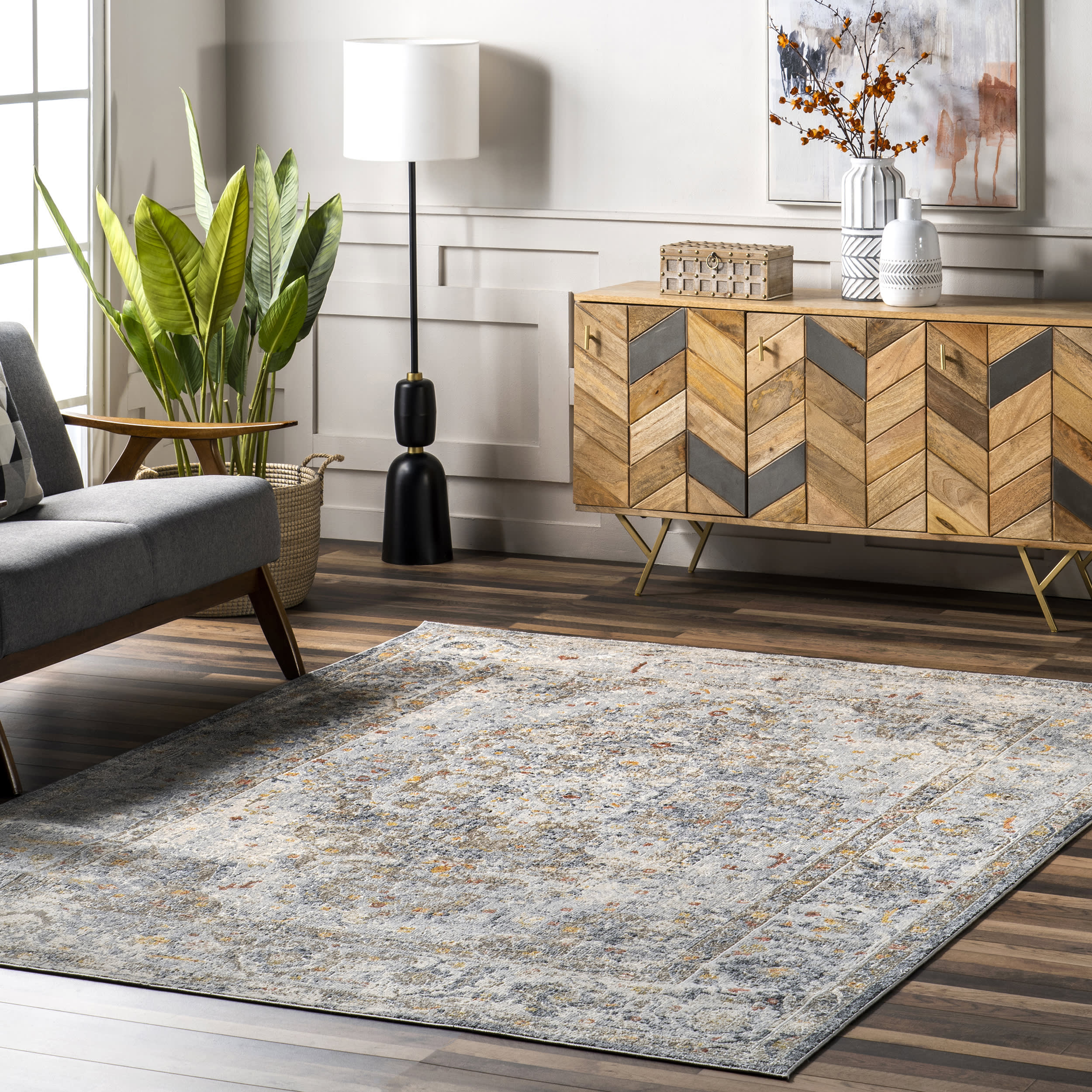 Cloudy Medallion Rug | Light Grey Secondary image