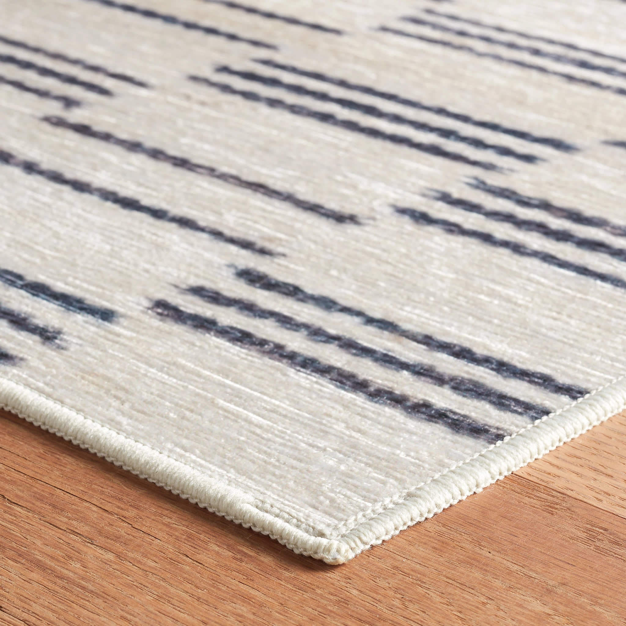 Leni Machine Washable Rug | Oatmeal