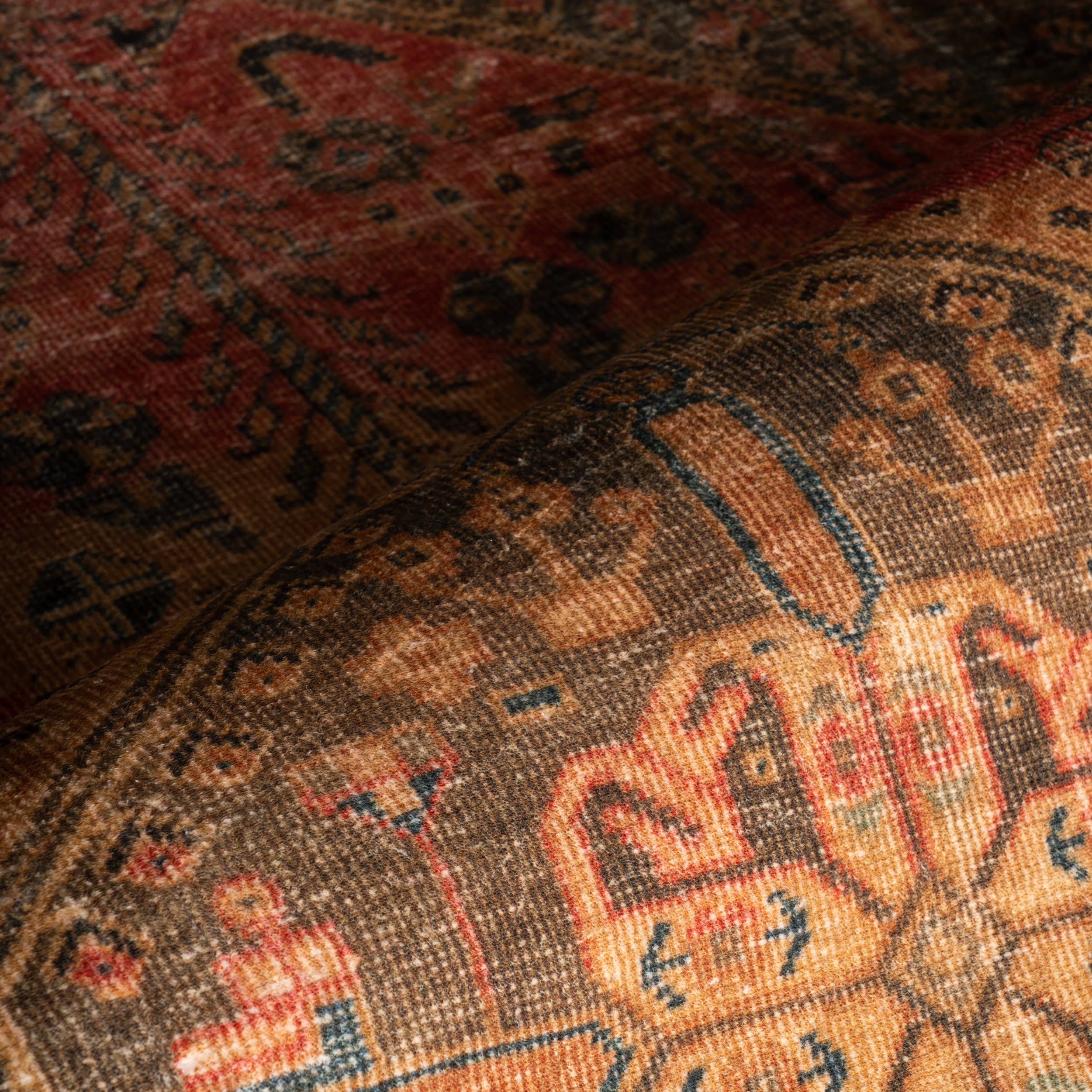 Matil Medallion Washable Rug | Golden
