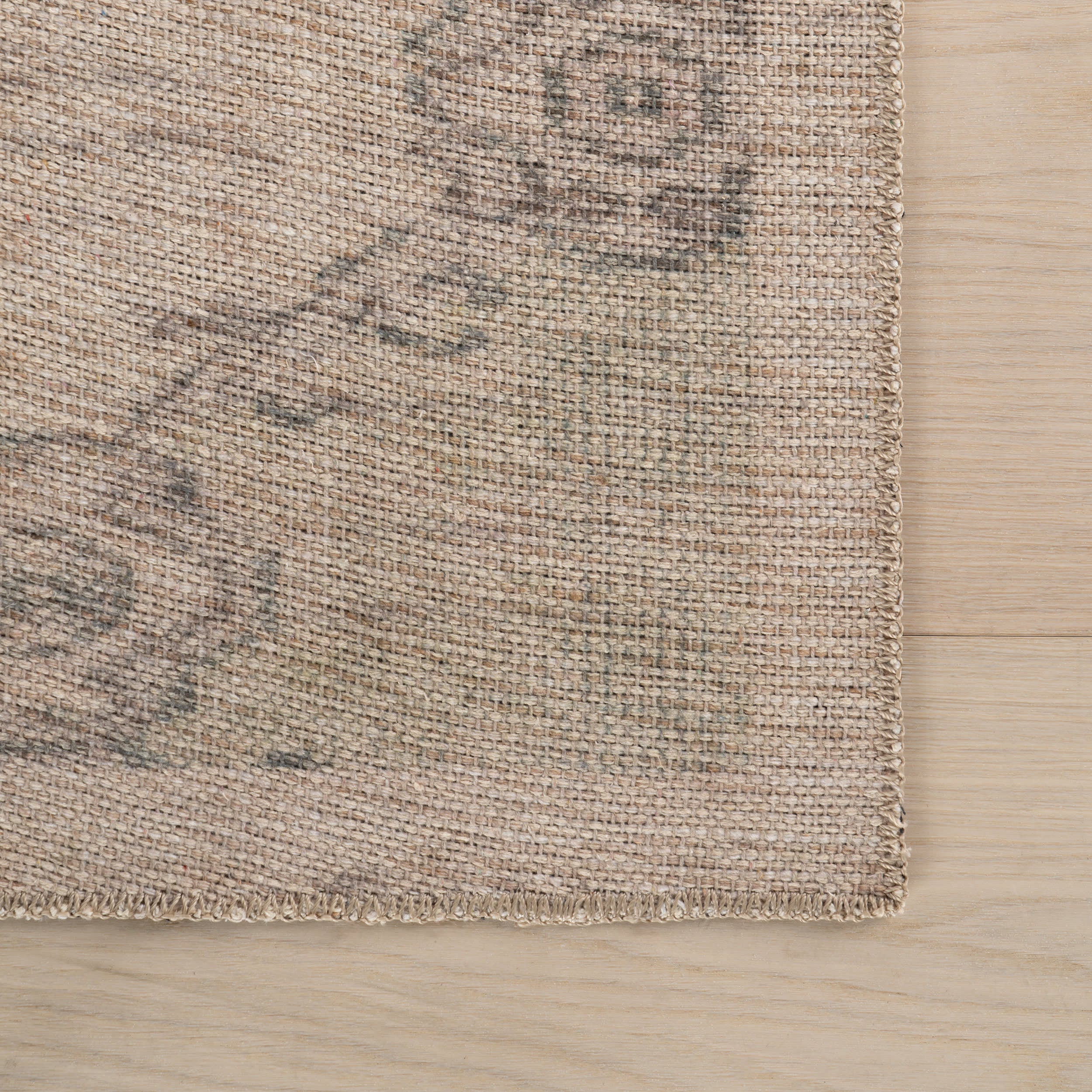 Sahi Traditional Diamond Washable Rug | Green