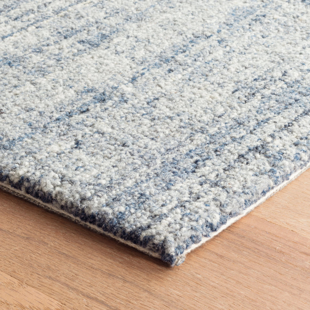 Harris Hand Micro Hooked Wool Rug | Blue/Ivory