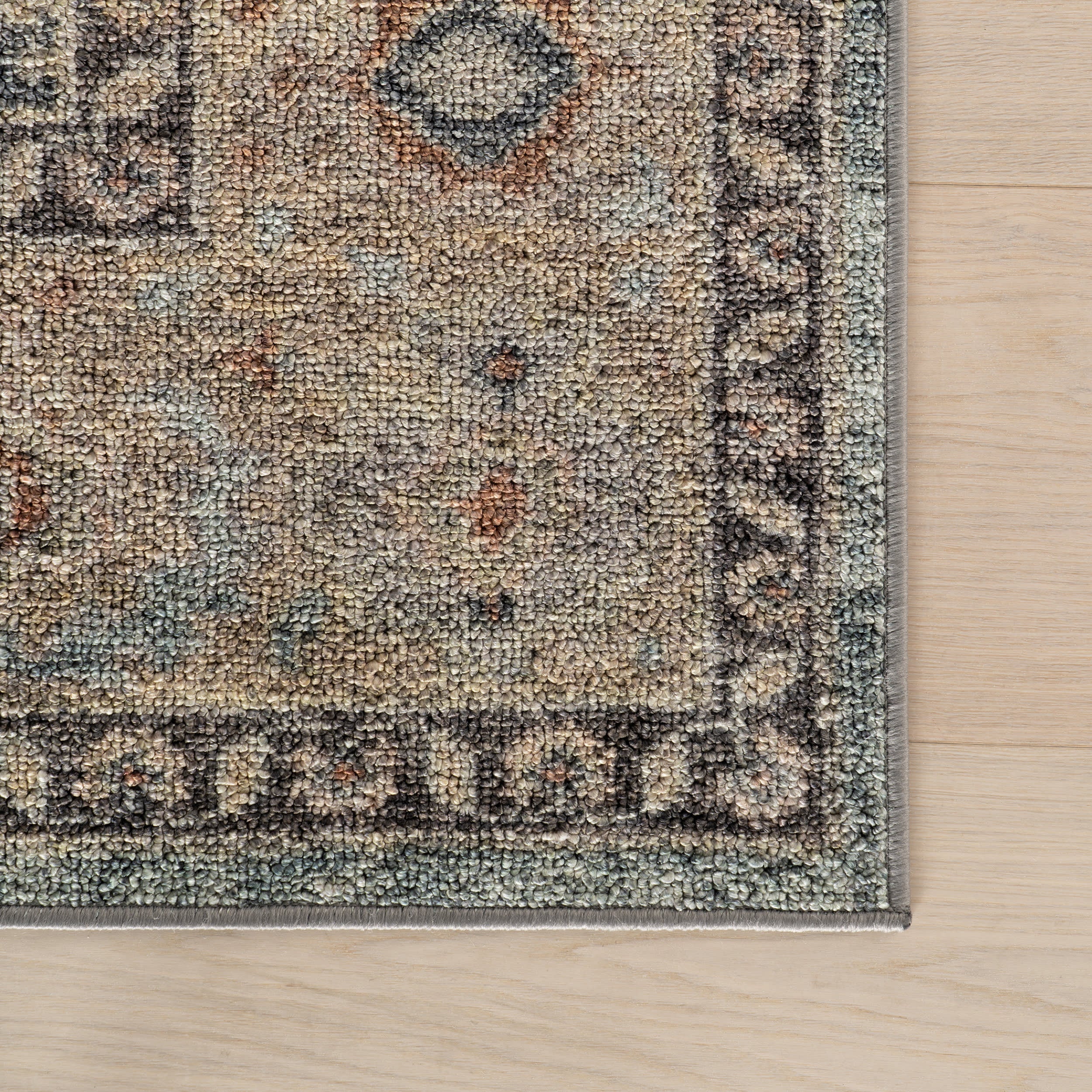 Orlind Traditional Bordered Washable Rug | Blue