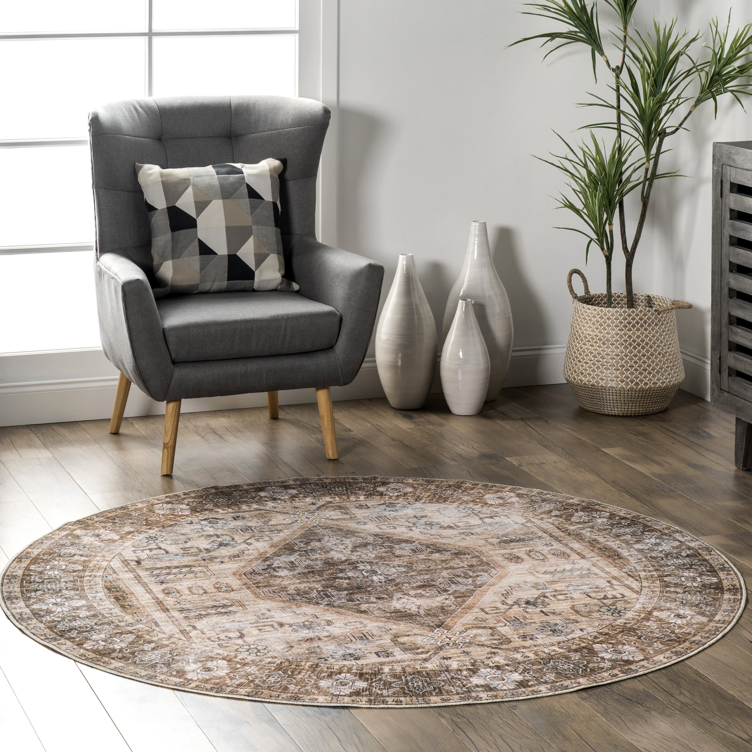 Zella Washable Vintage Rug | Light Brown Secondary image