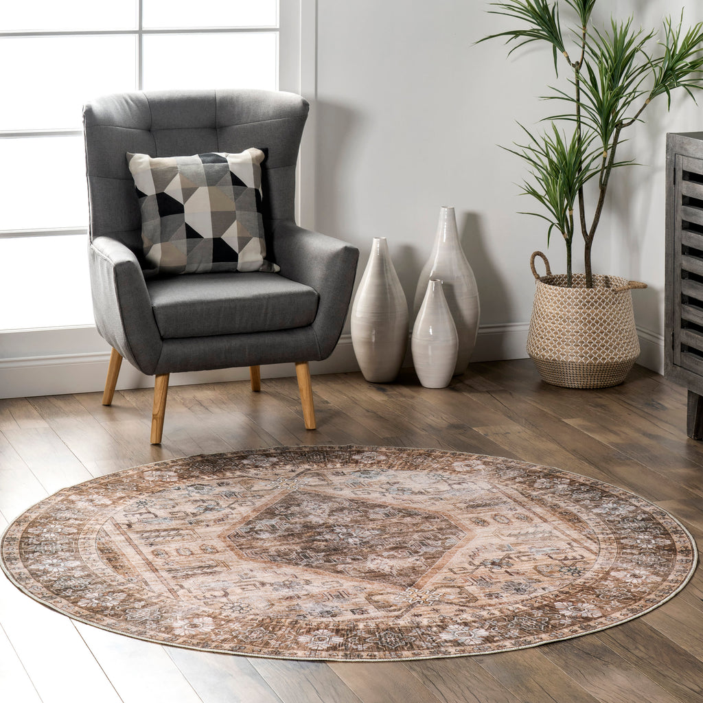 Zella Washable Vintage Rug | Light Brown