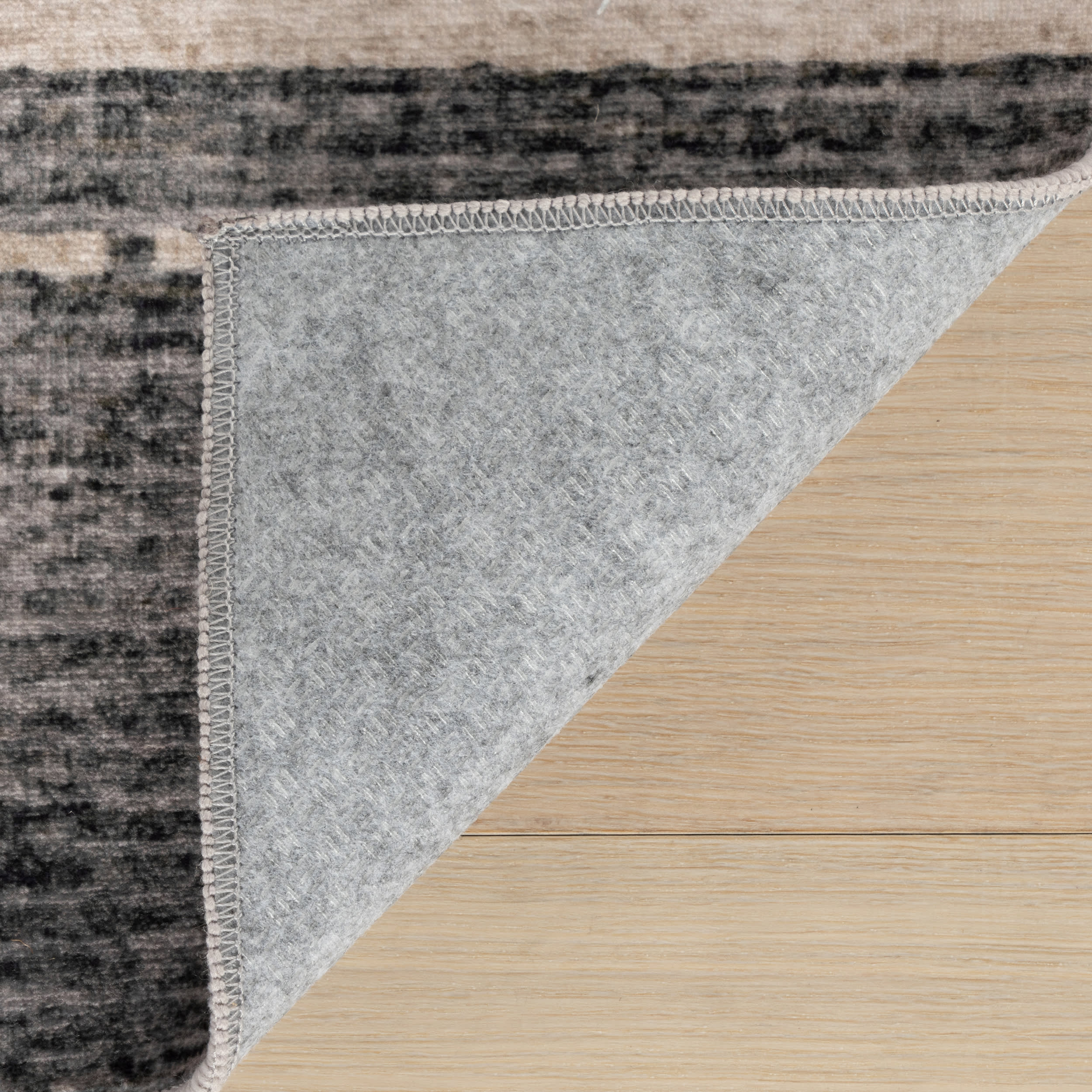 Noryn Abstract Washable Rug | Grey