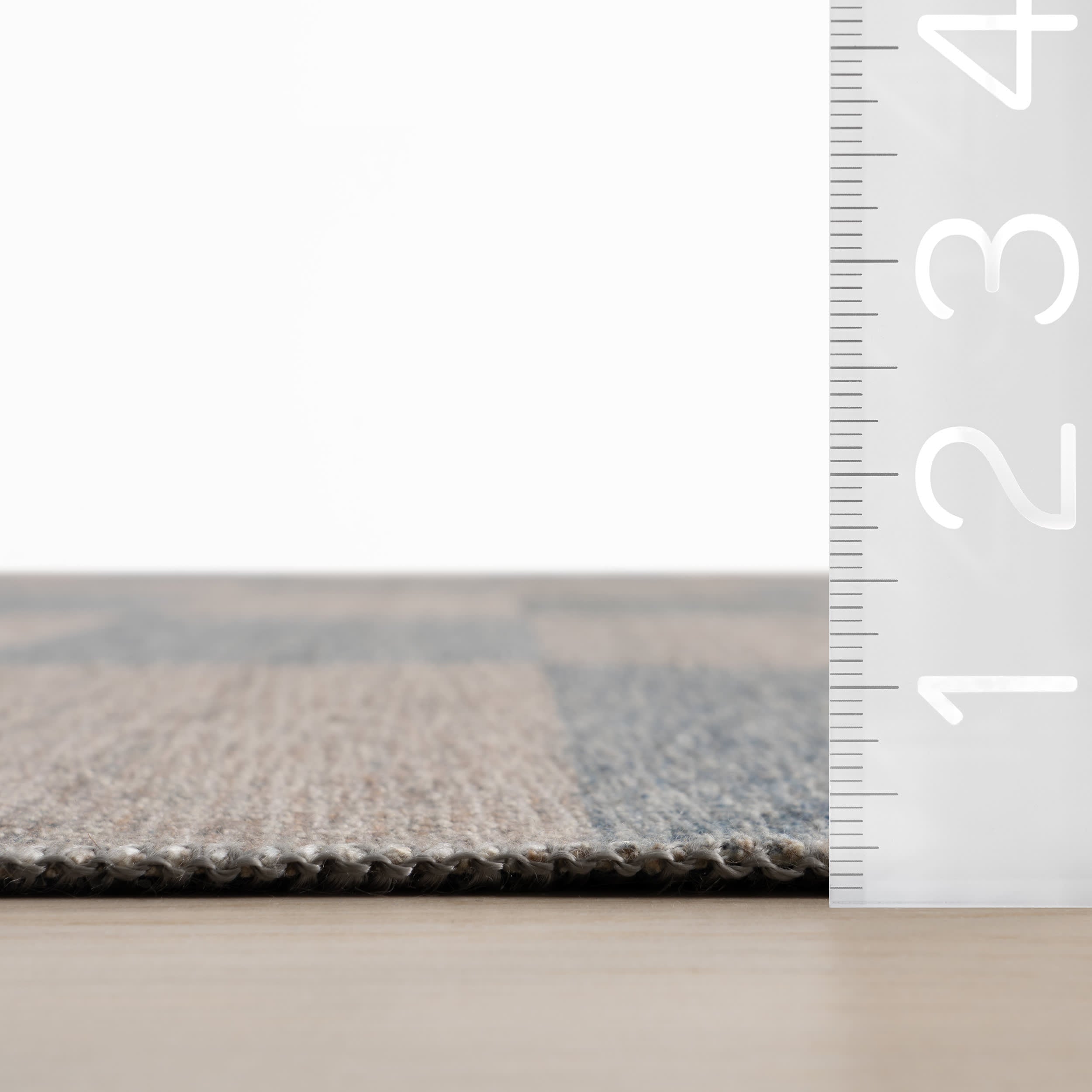 Mephira Checkered Washable Rug | Blue