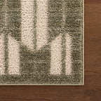 Suba Transitional Geometric Rug | Green