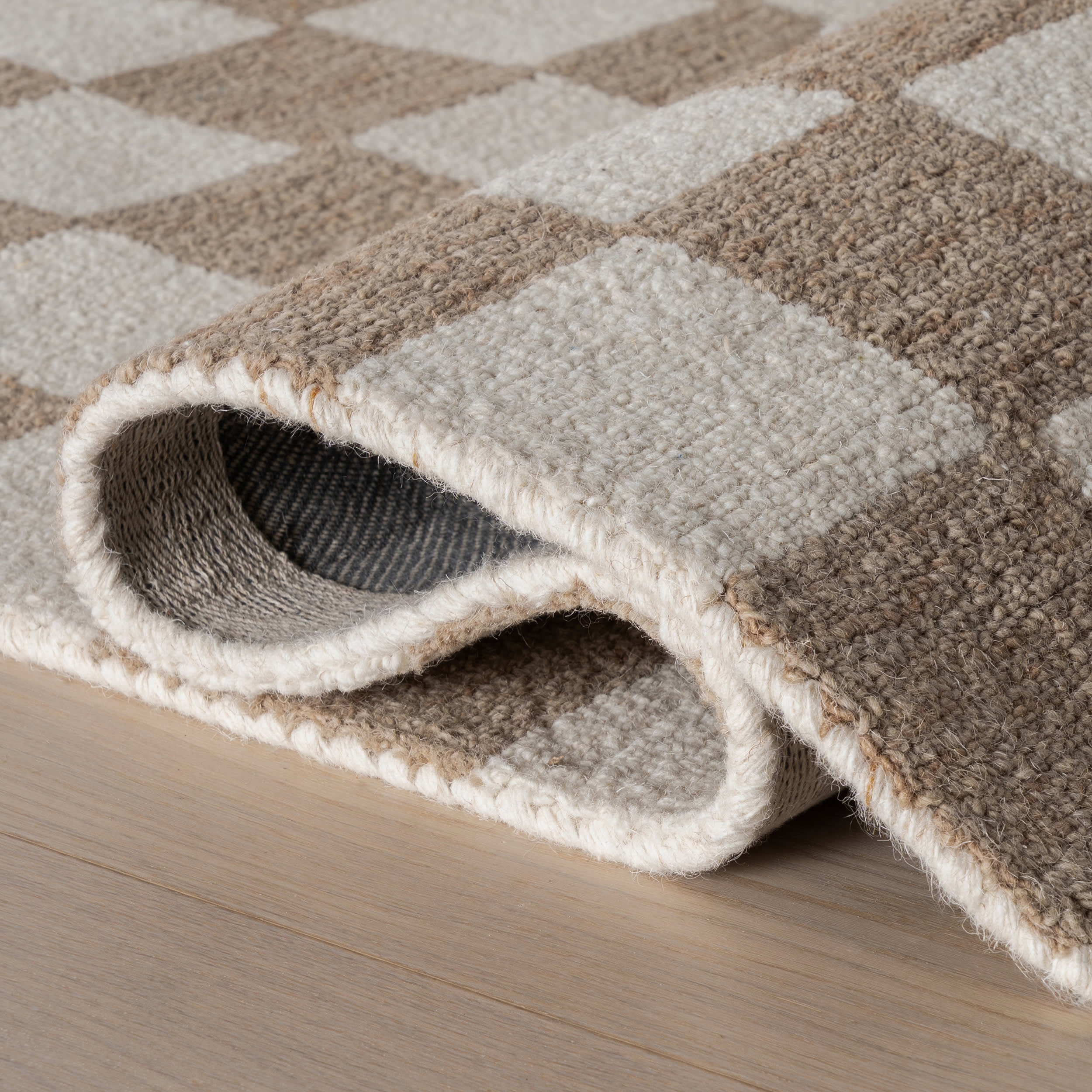 Calina Modern Checkered Indoor Wool Rug | Taupe