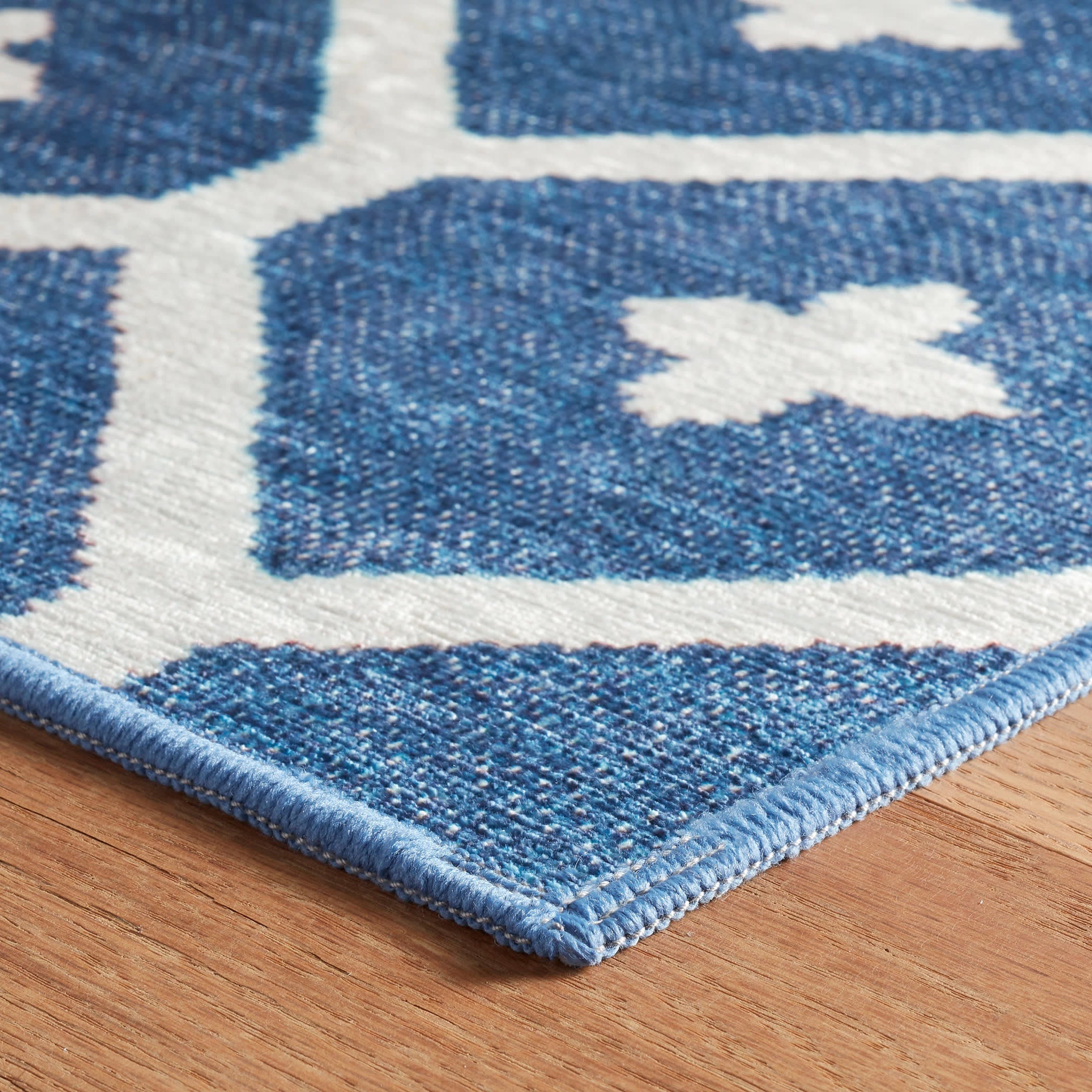 Elizabeth Machine Washable Rug | Navy