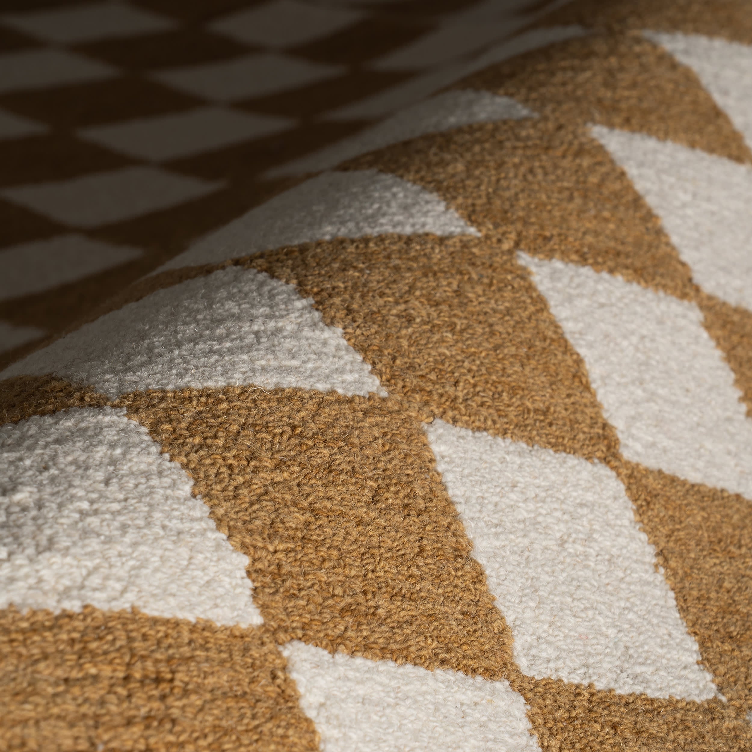 Calina Modern Checkered Indoor Wool Rug | Golden Tan
