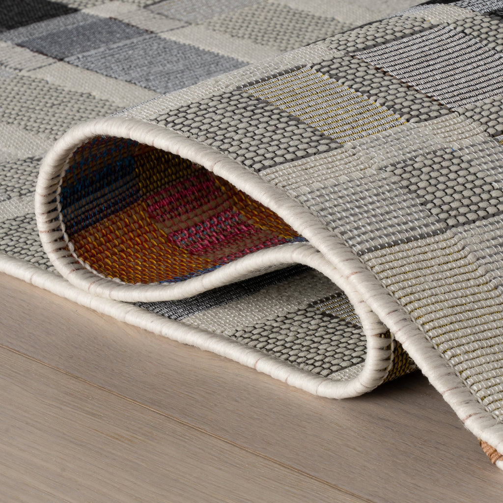 Mesael Modern Plaid Indoor/Outdoor Rug | Blue