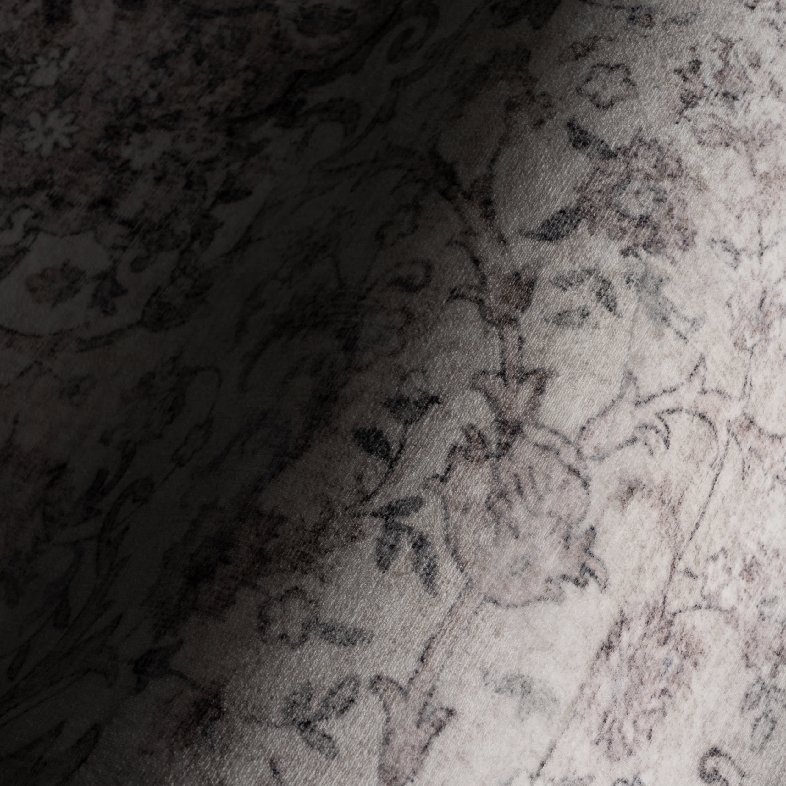 Clanese Oriental and Persian Washable Rug | Grey